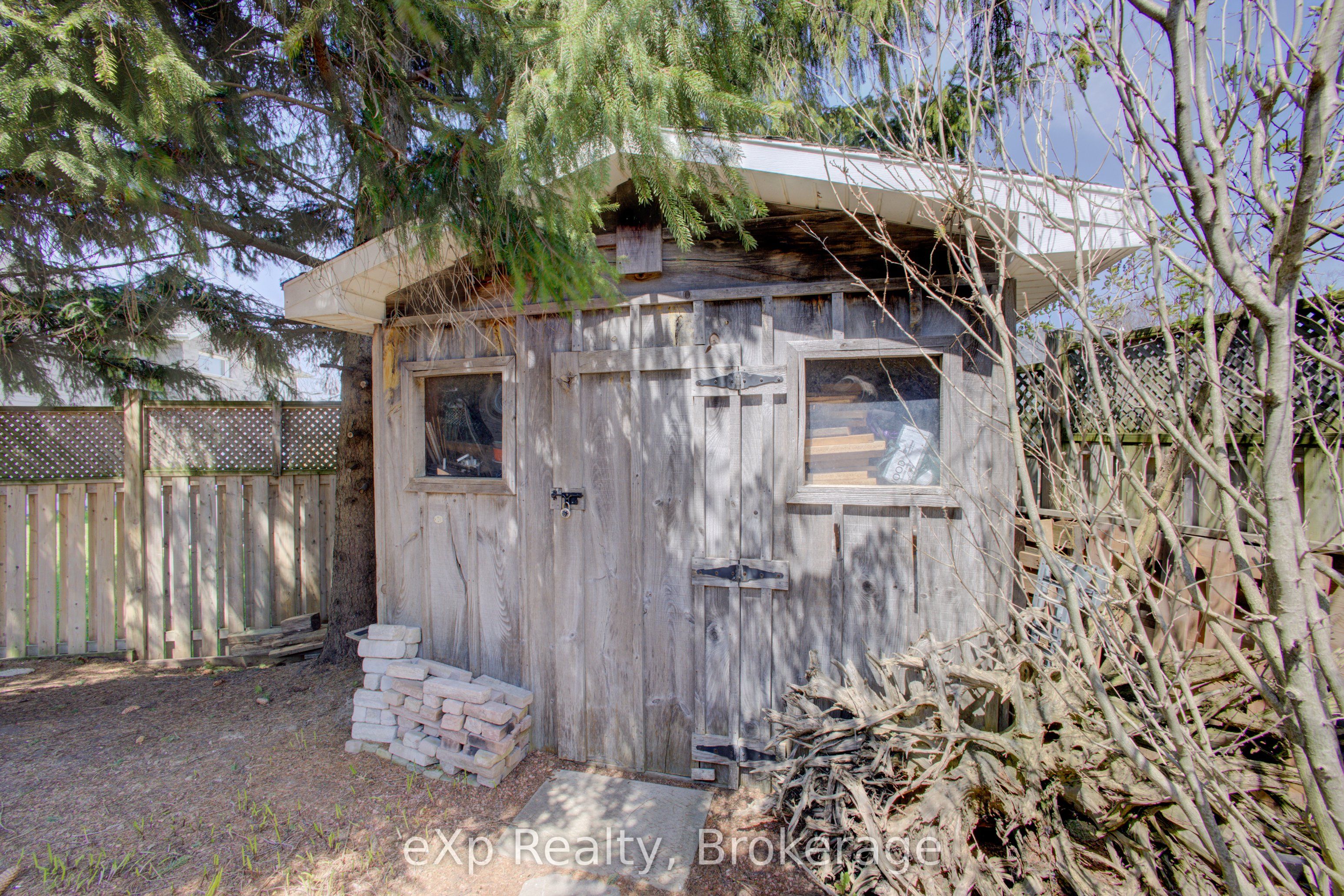 685 Reserve Avenue S Property Photo 25