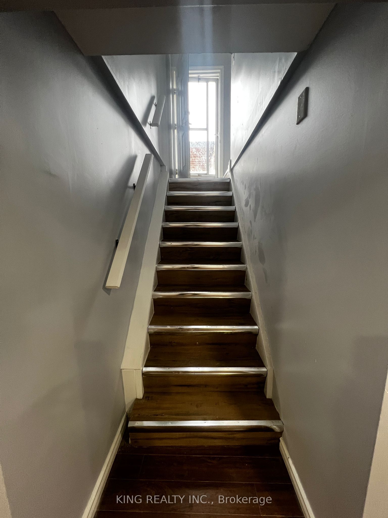 6 Genevive Crescent Property Photo 15