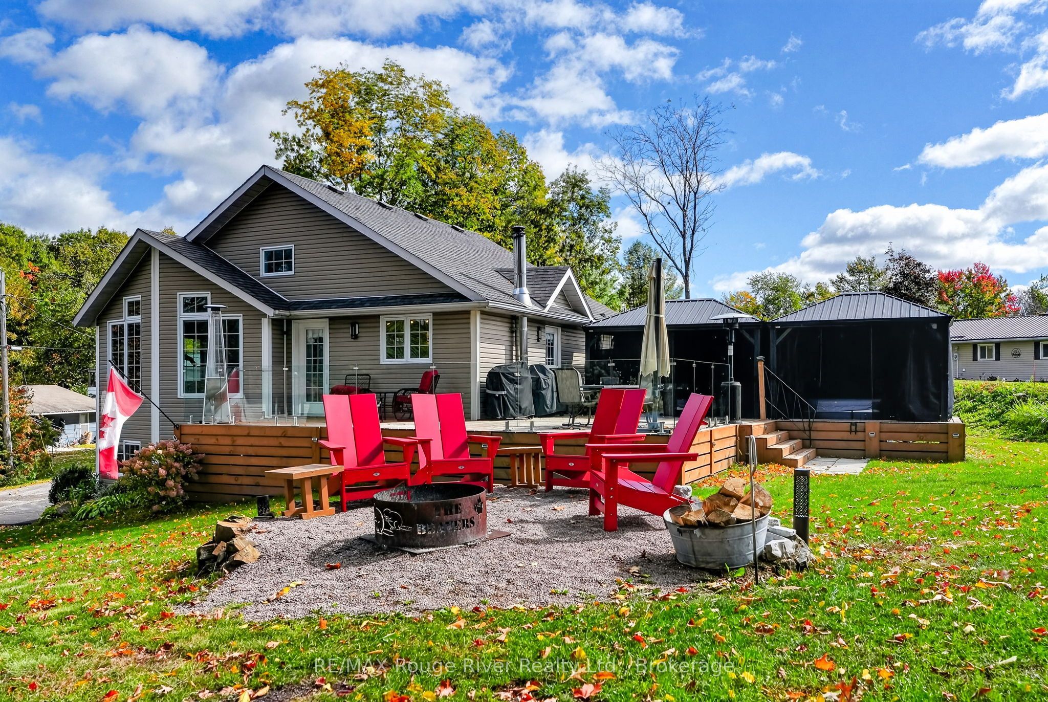21 Fox Lane Property Photo 1