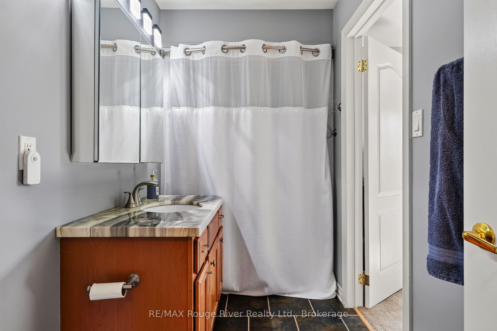 21 Fox Lane Property Photo 16