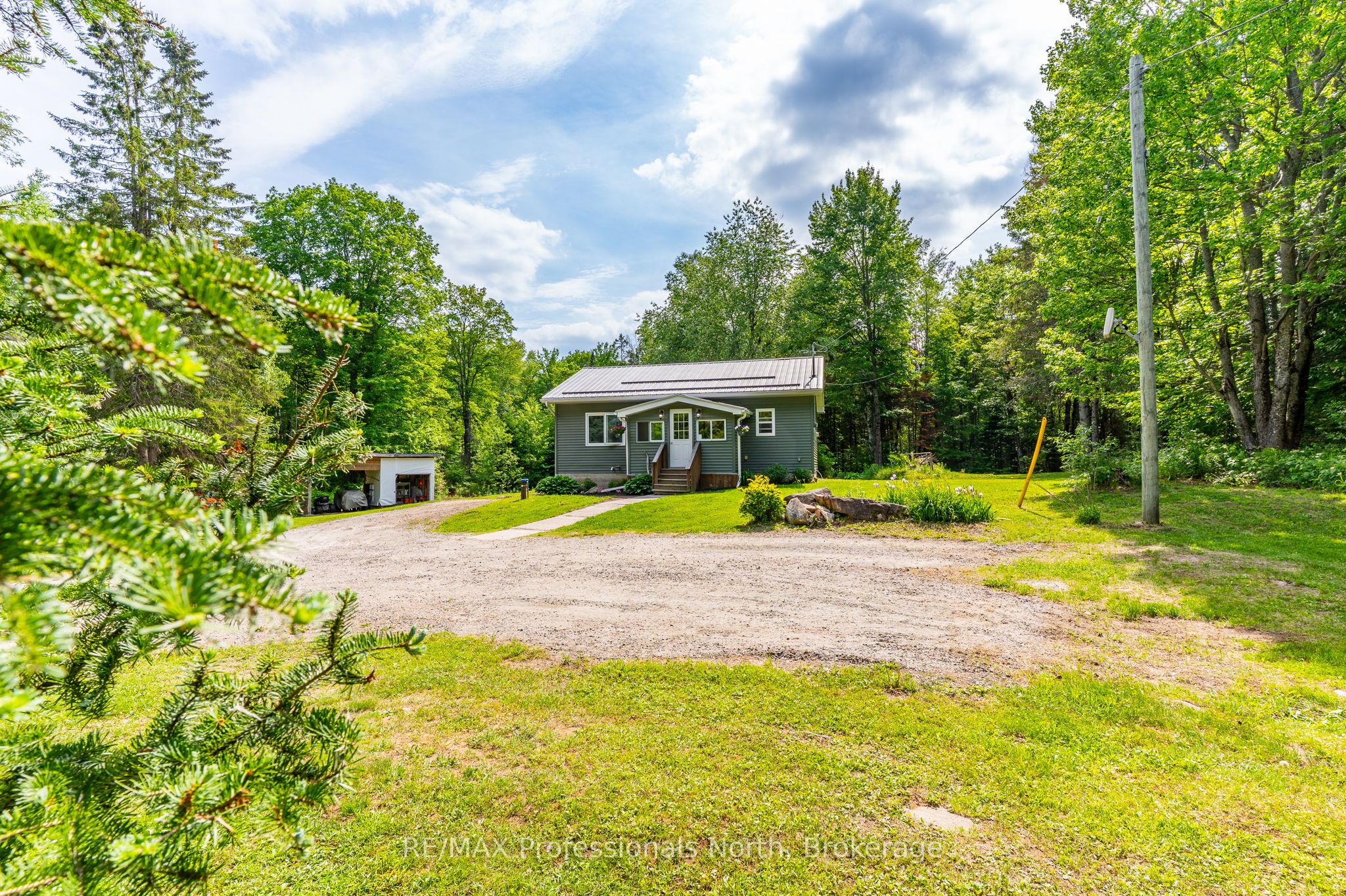 17900 Highway 118 Property Photo 5
