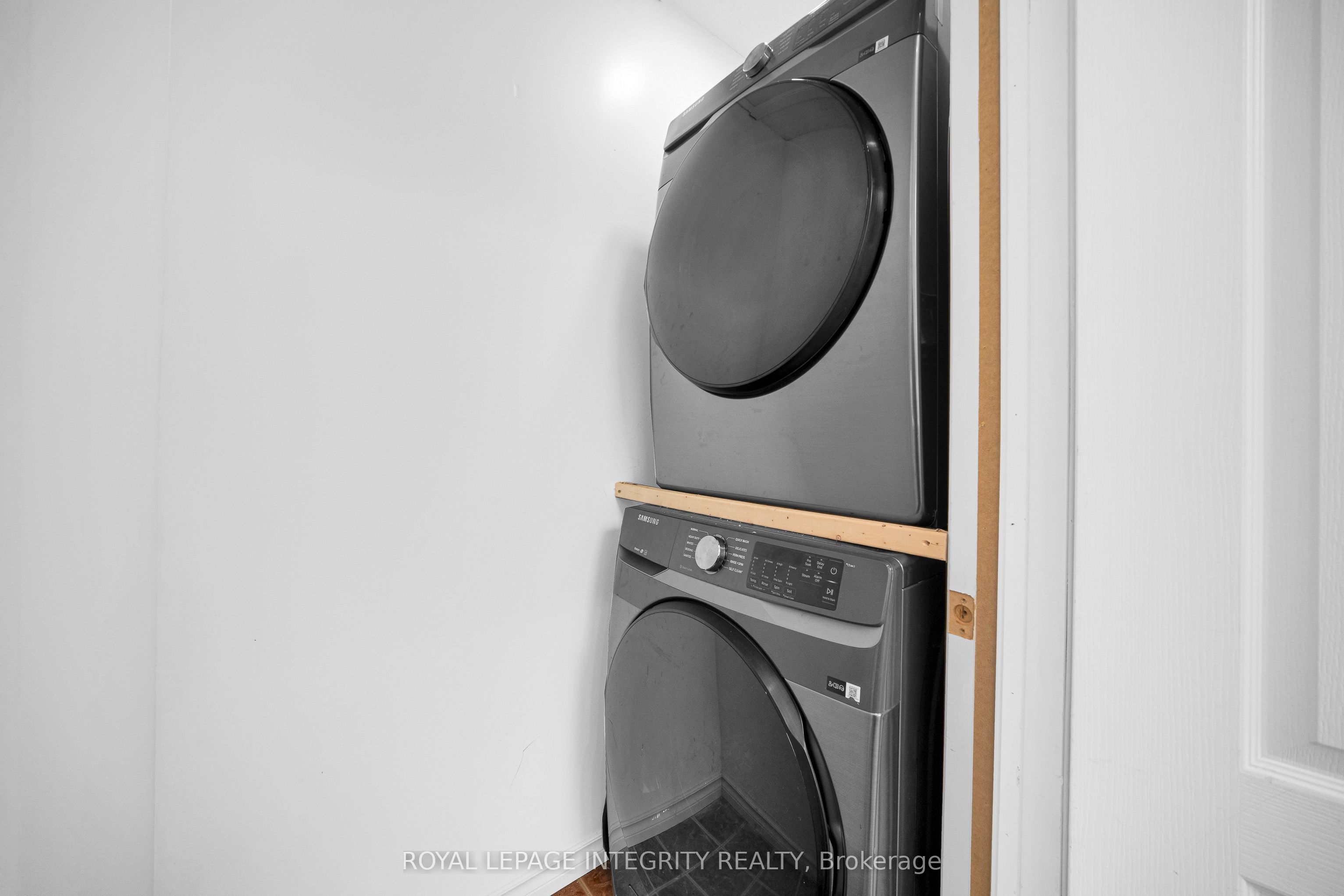 804 Hot Springs Way Property Photo 12