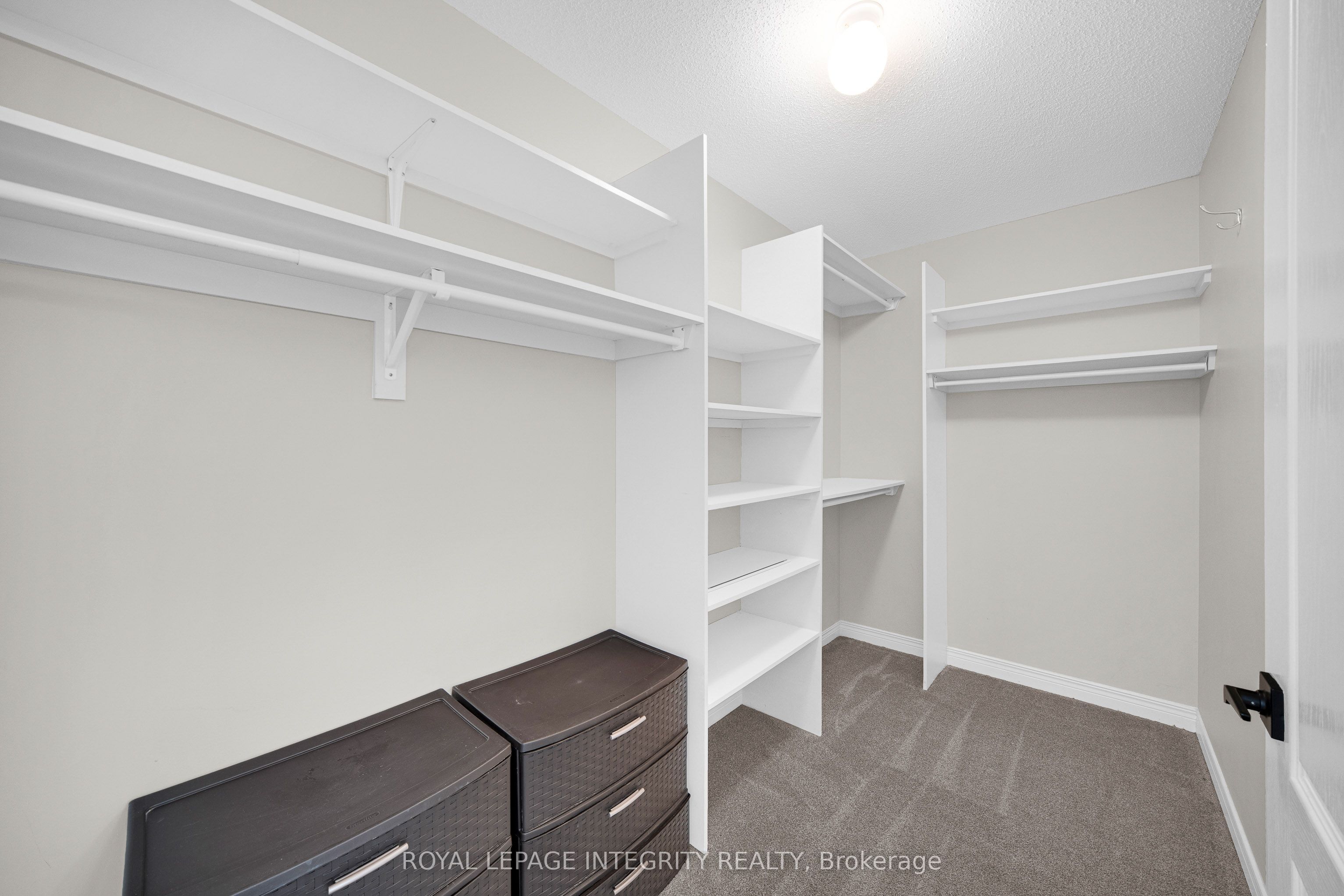 804 Hot Springs Way Property Photo 21