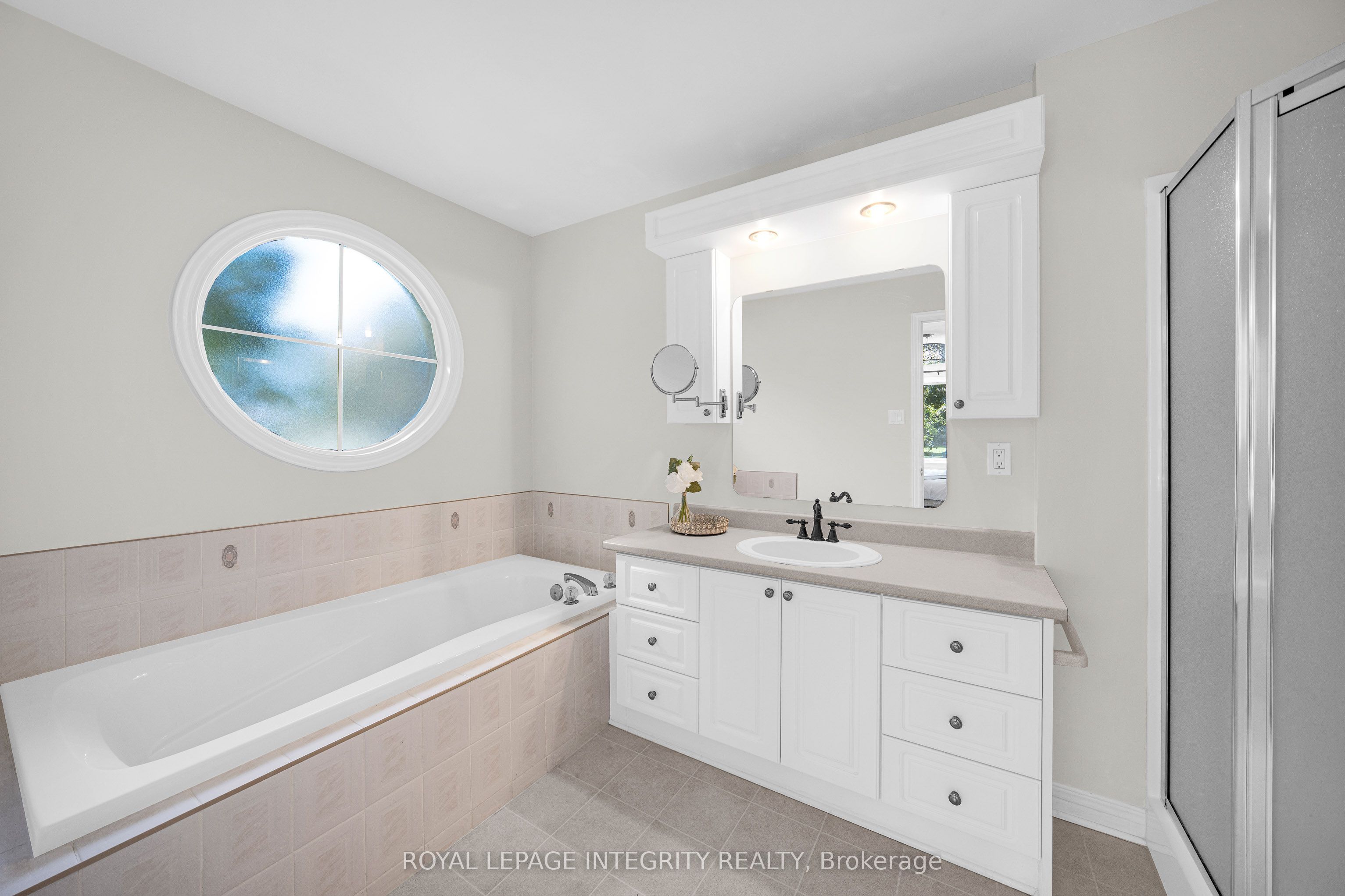 804 Hot Springs Way Property Photo 22