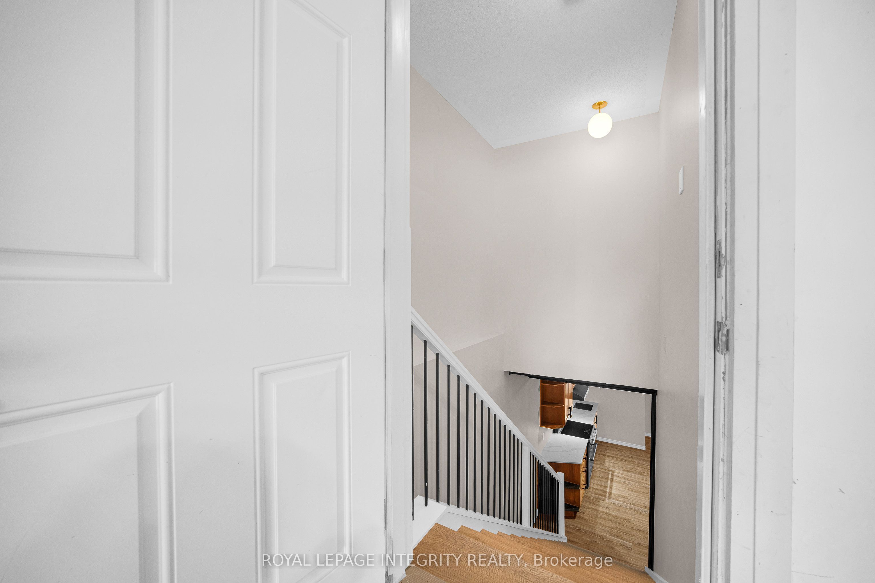 804 Hot Springs Way Property Photo 30