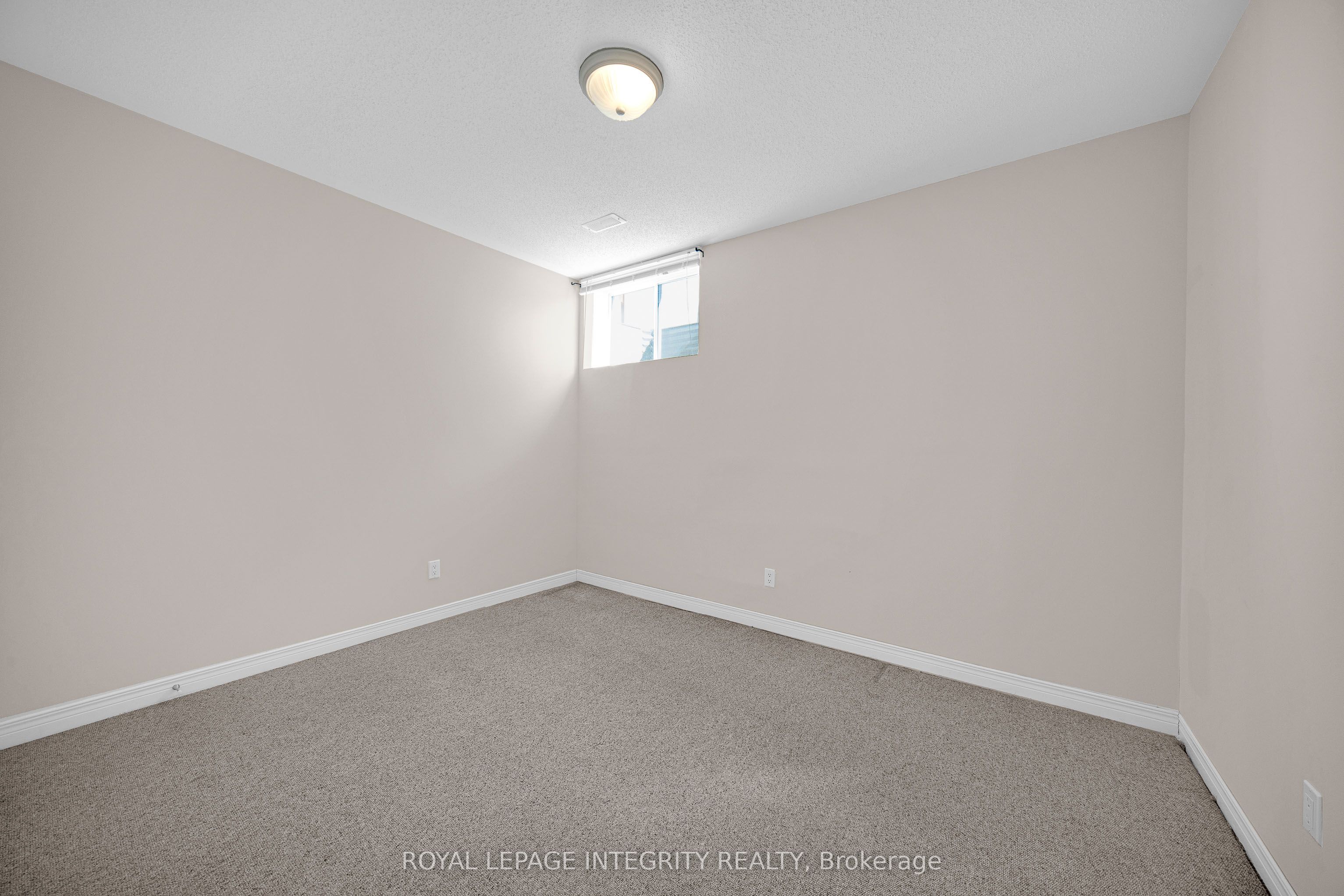 804 Hot Springs Way Property Photo 37