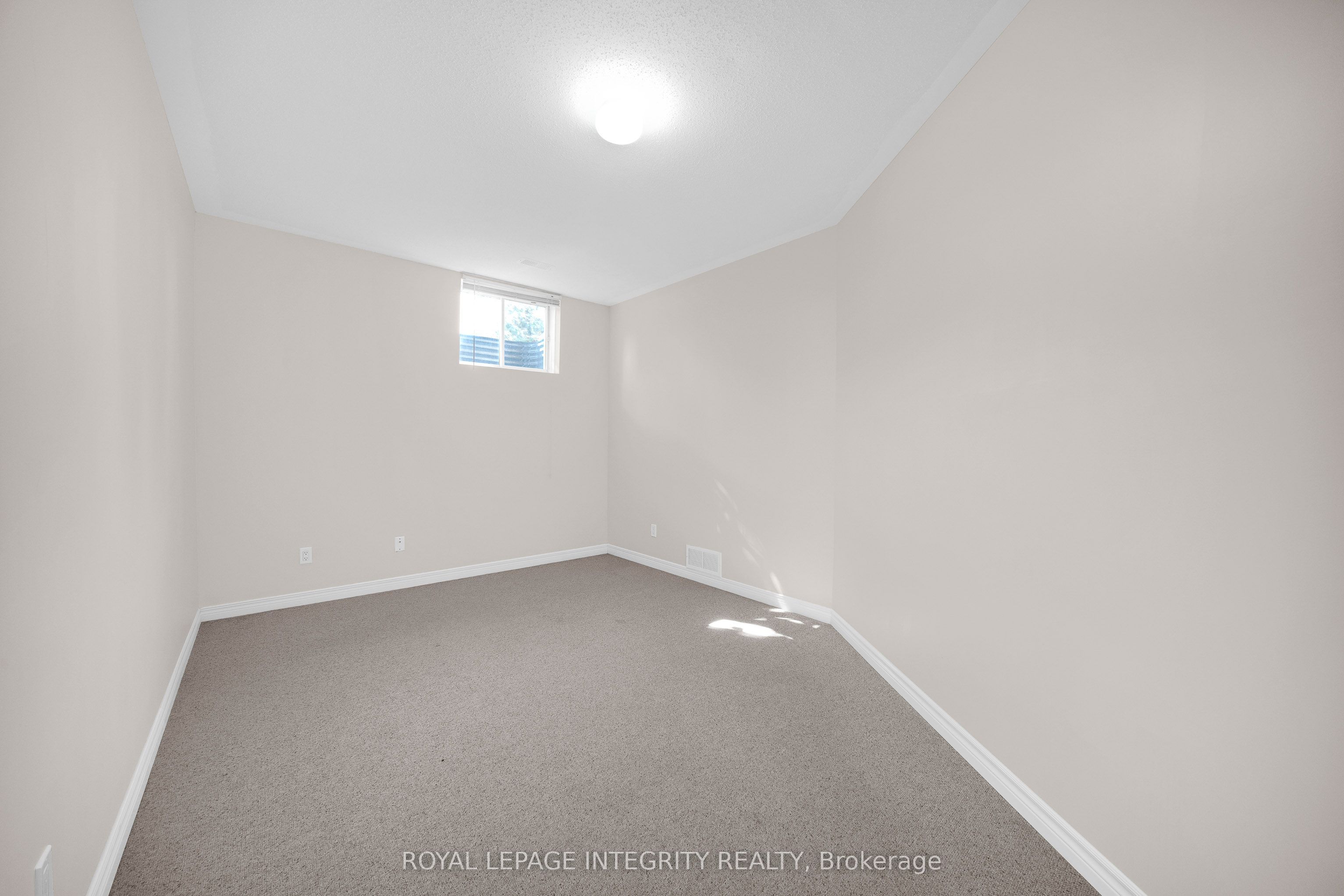 804 Hot Springs Way Property Photo 41