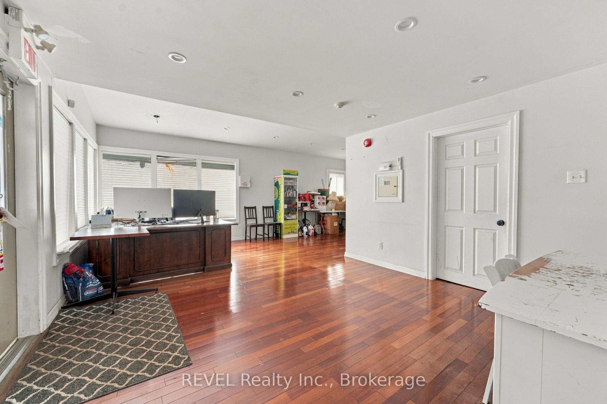 215 Garrison Road Property Photo 8