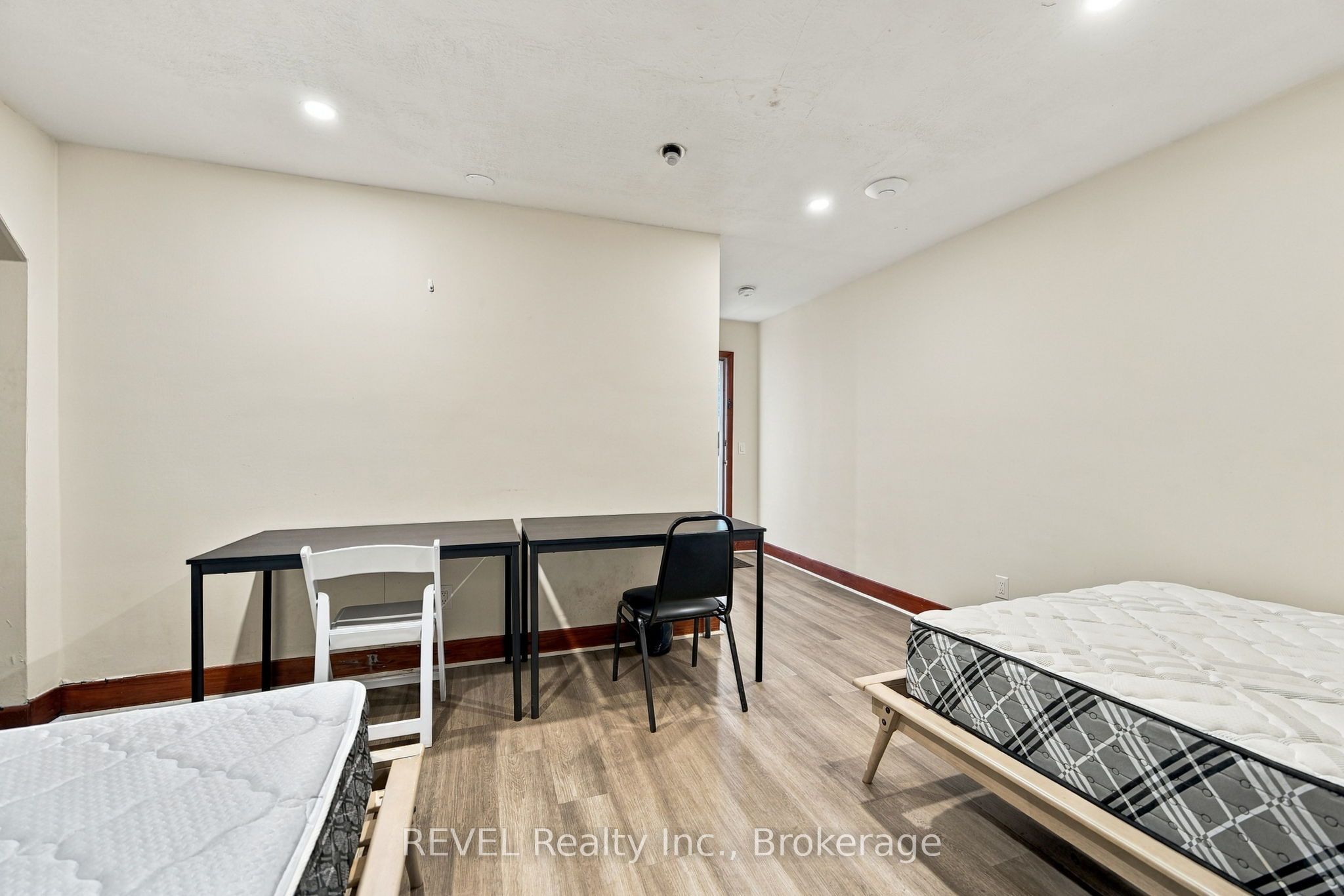 215 Garrison Road Property Photo 18