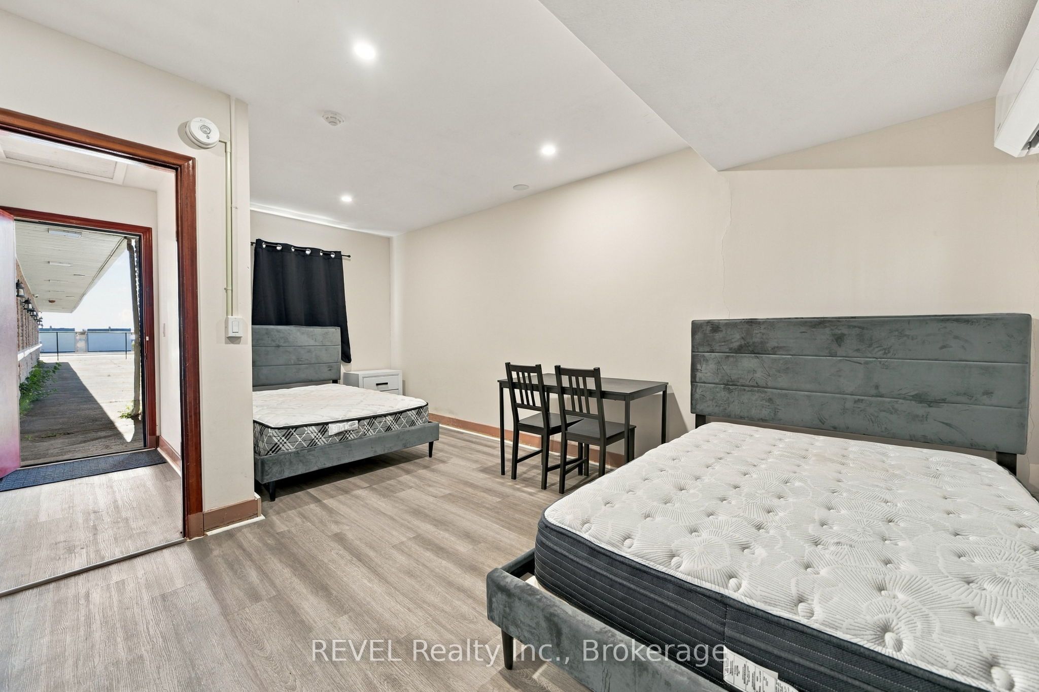 215 Garrison Road Property Photo 25