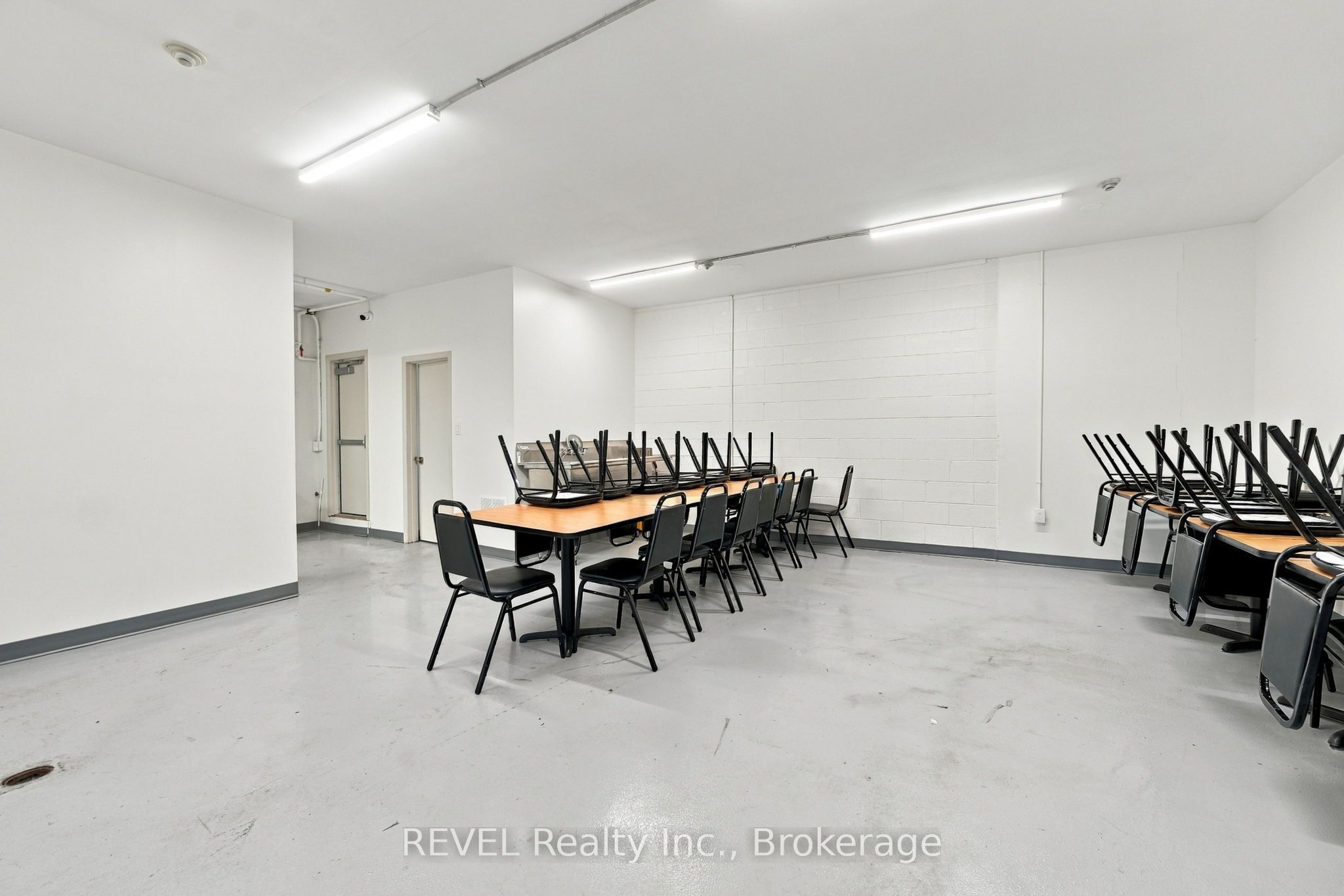 215 Garrison Road Property Photo 27