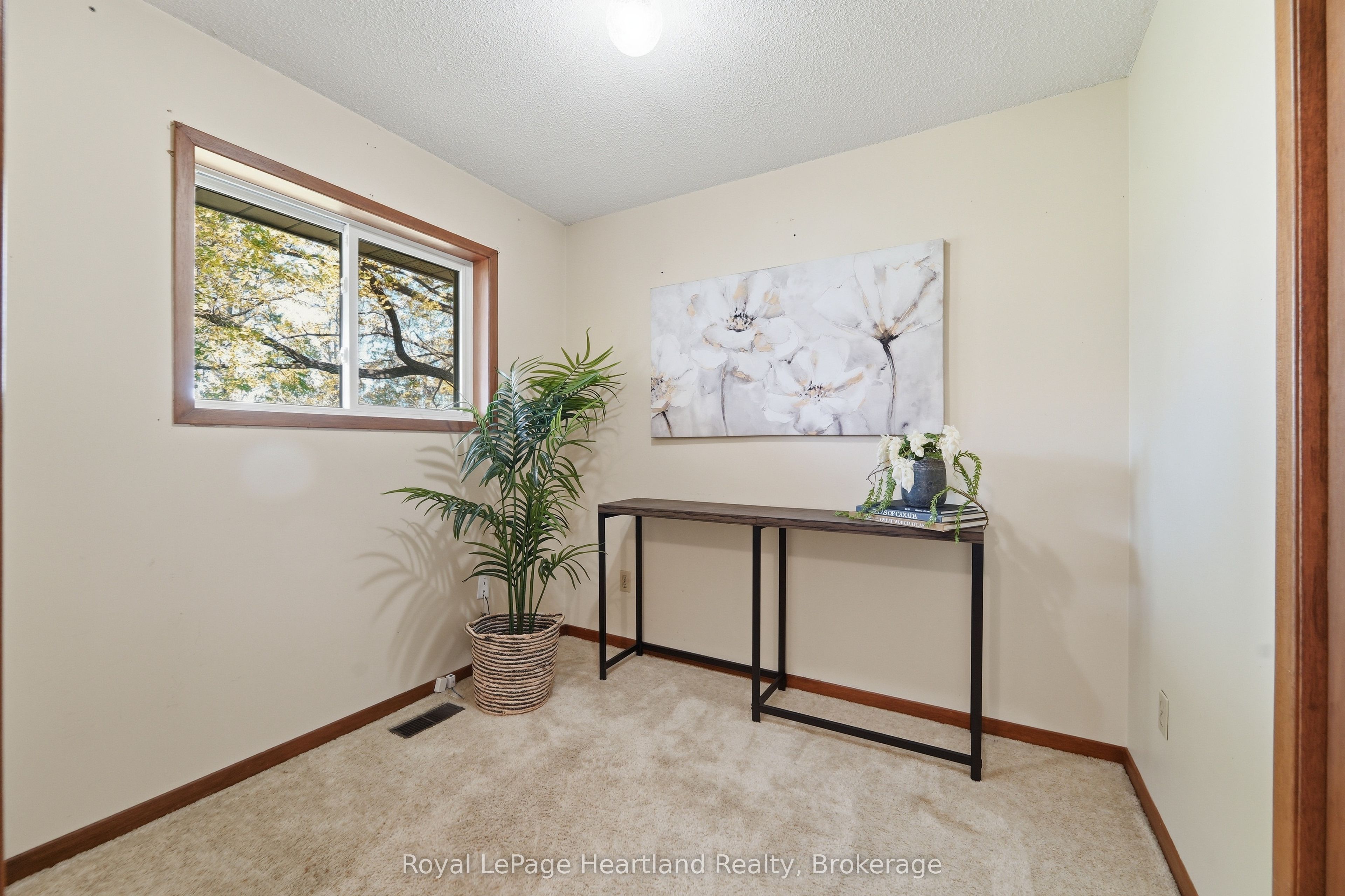 73010 Goshen Line Property Photo 10