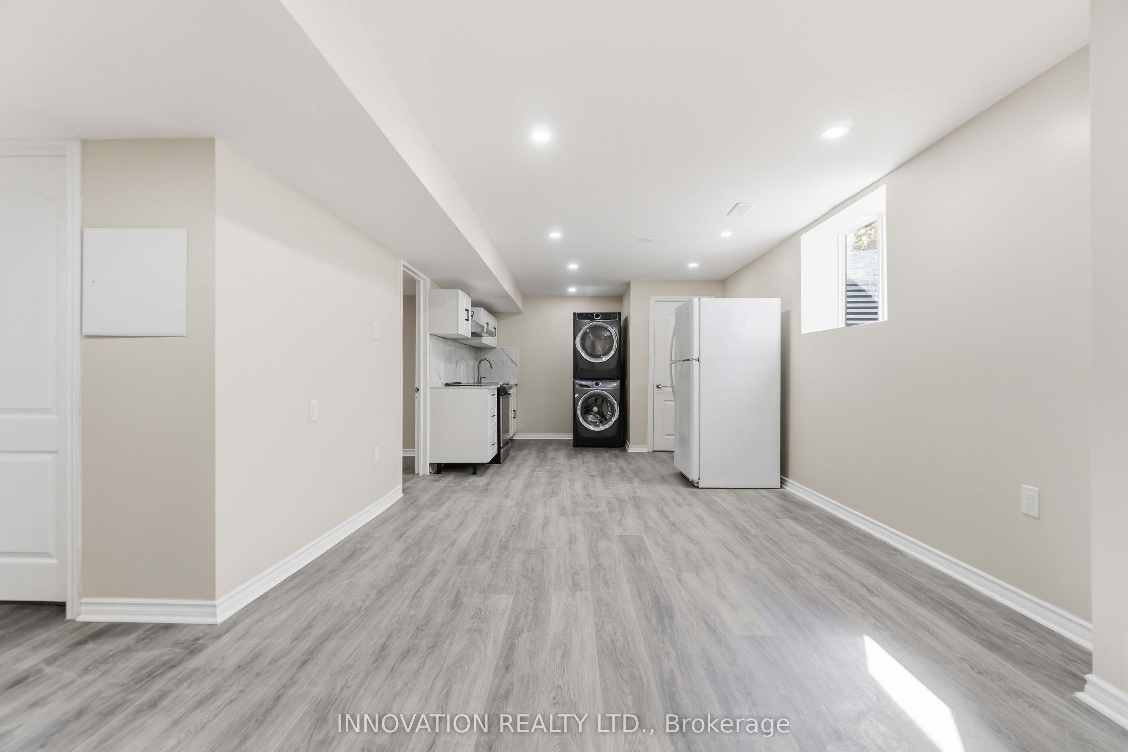 165 Stoneway Drive Property Photo 3