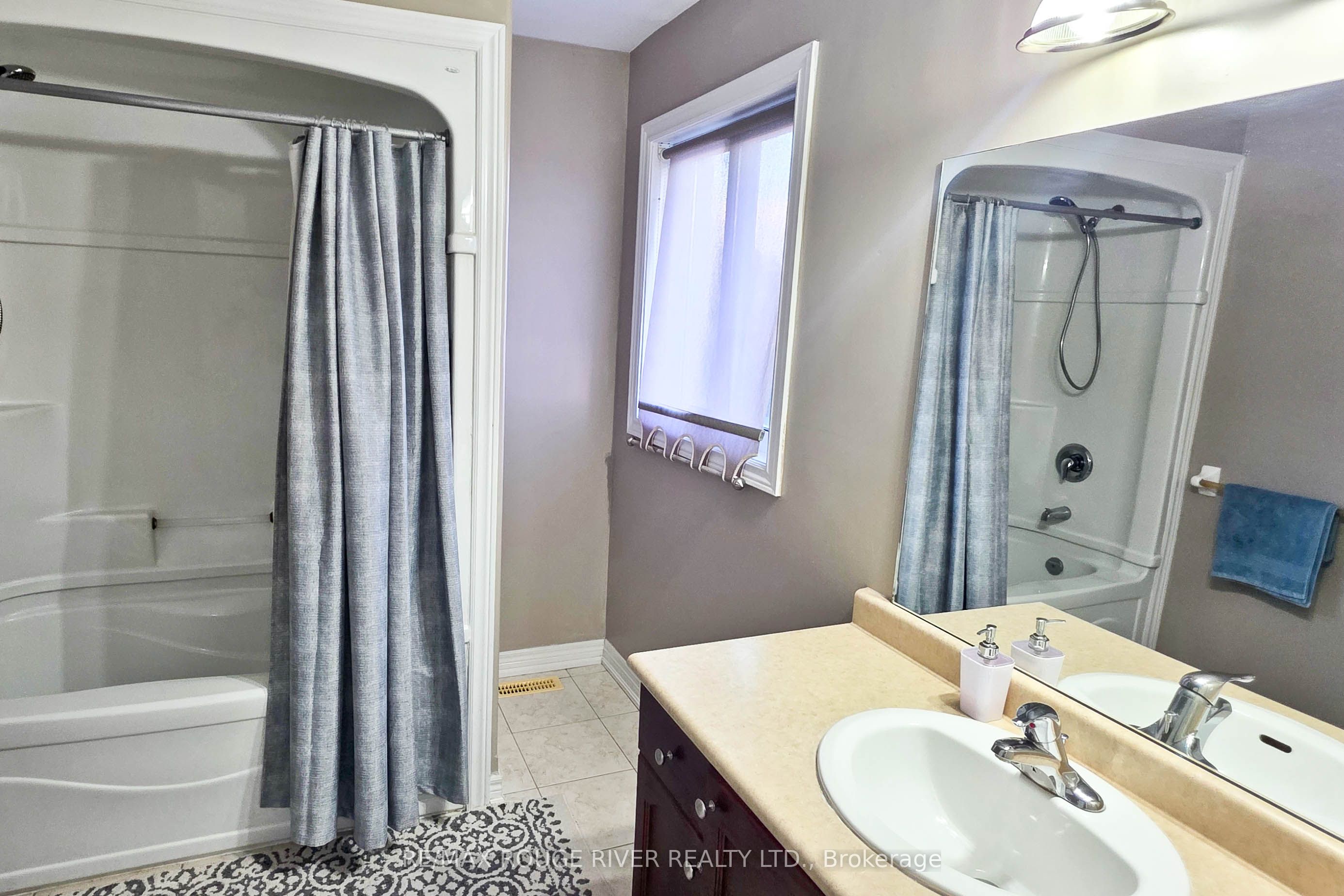 71 Sweetnam Drive Property Photo 21