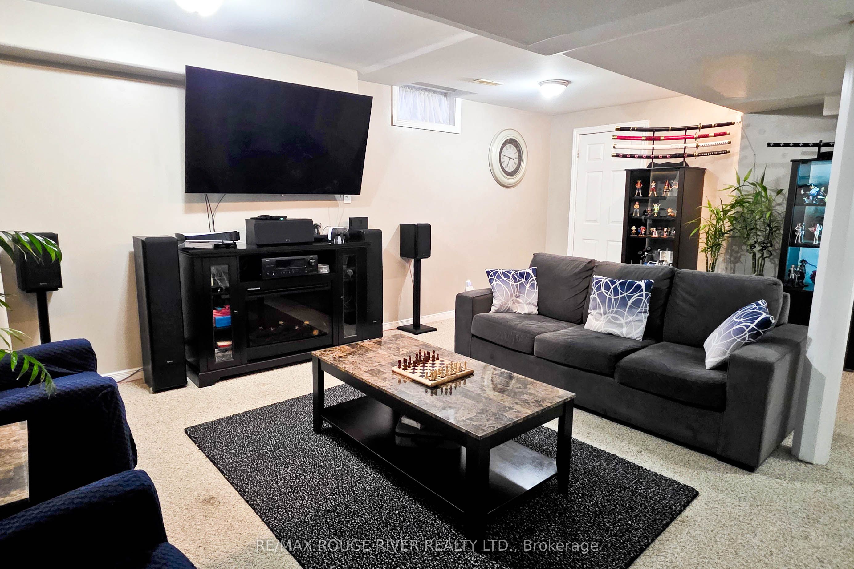 71 Sweetnam Drive Property Photo 27