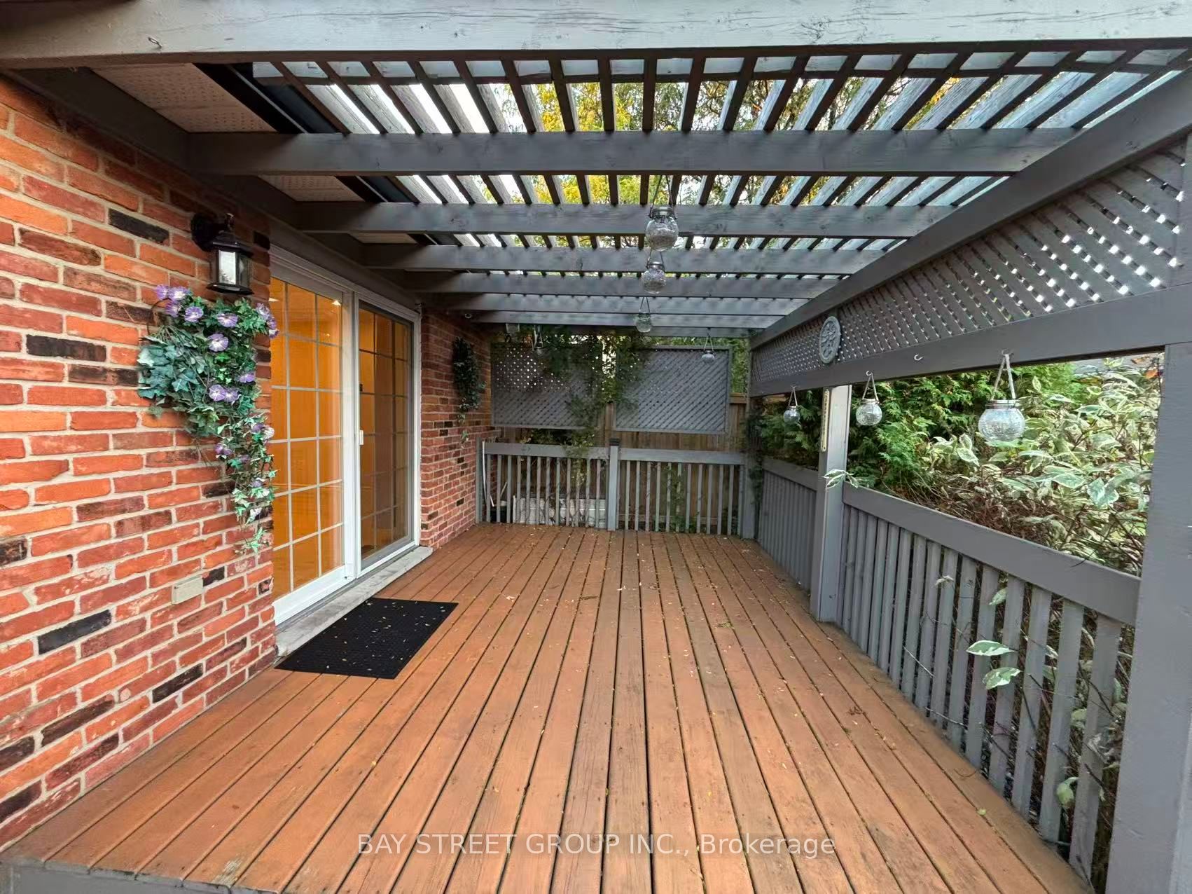 20 Meadowlands Boulevard 18 Property Photo 21