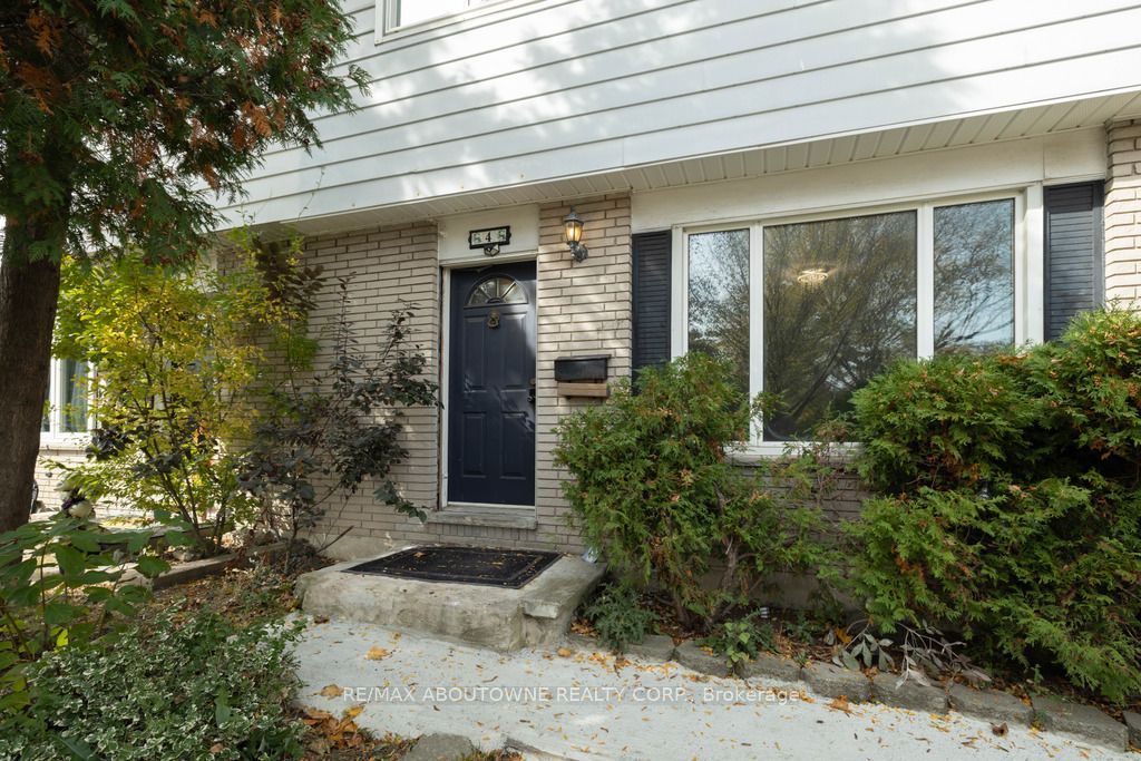 4 Glamis Court Property Photo 7