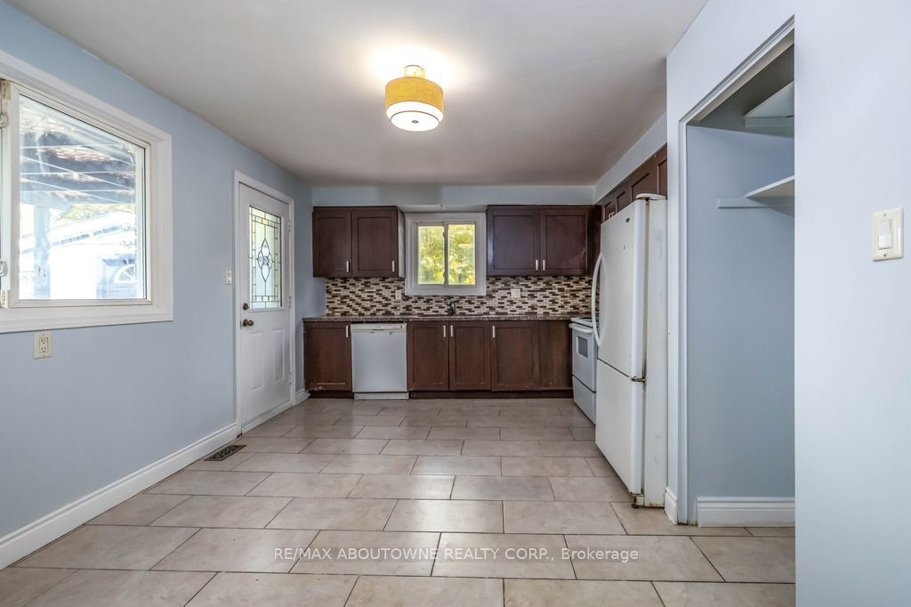 4 Glamis Court Property Photo 21