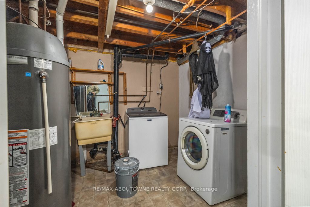 4 Glamis Court Property Photo 33
