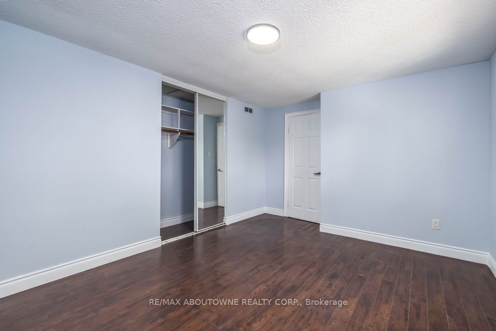 4 Glamis Court Property Photo 39