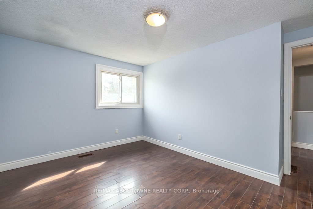 4 Glamis Court Property Photo 41