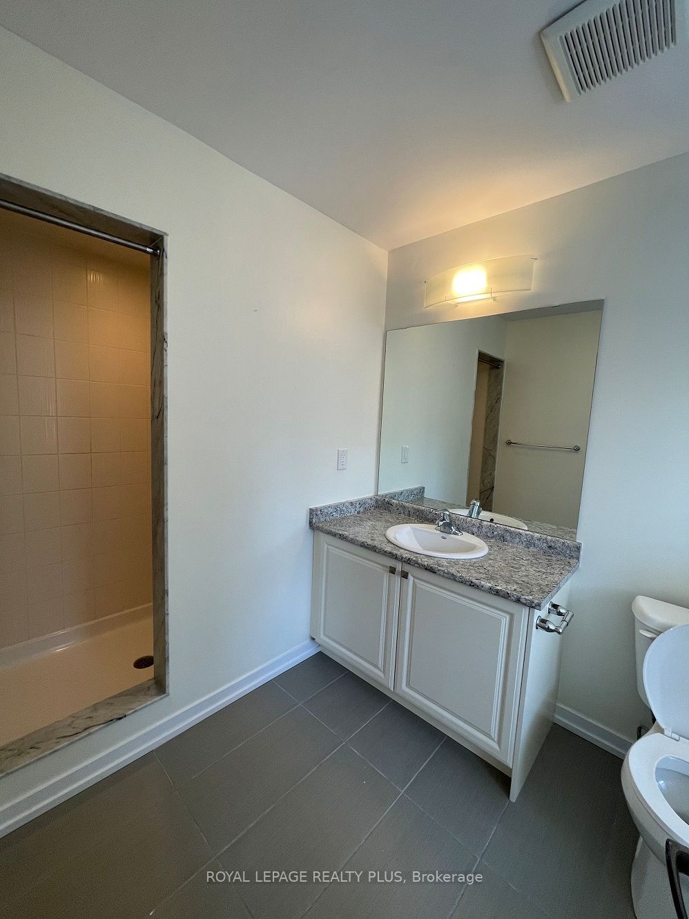 12 Pagebrook Crescent Property Photo 12