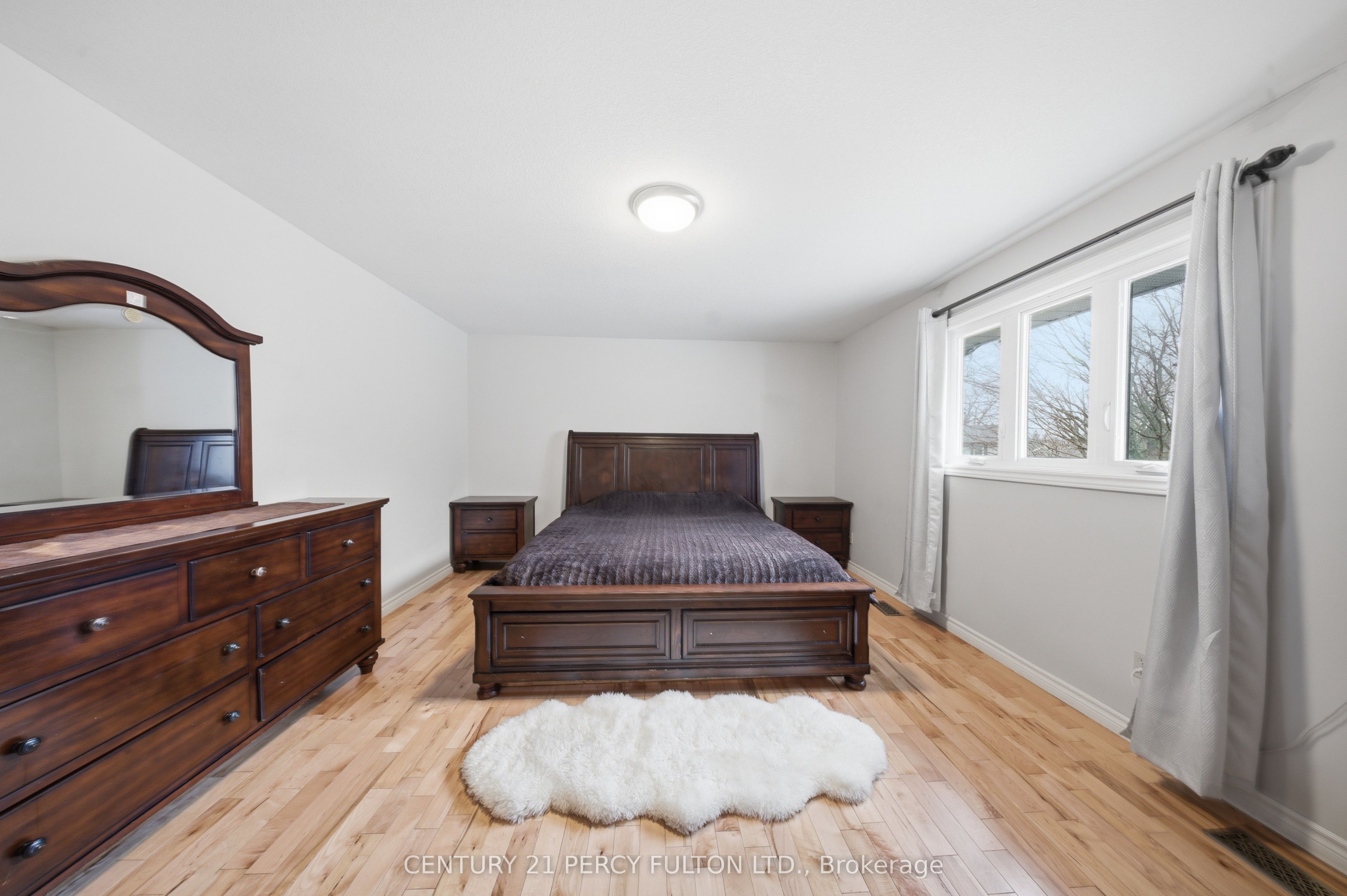 1853 Mapleridge Drive Property Photo 24