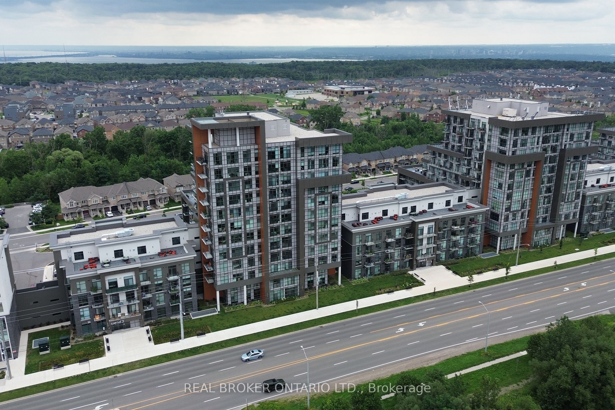 470 Dundas Street E 1213 Property Photo 13