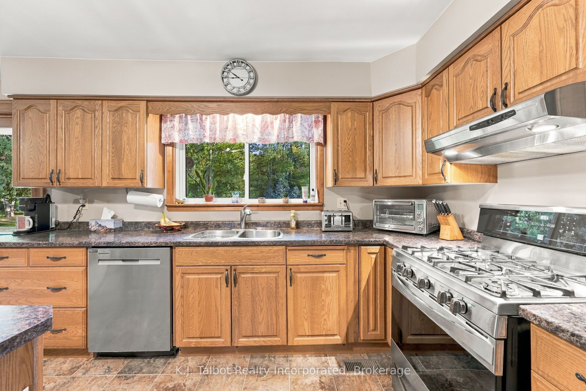 33696 Black's Point Road Property Photo 14
