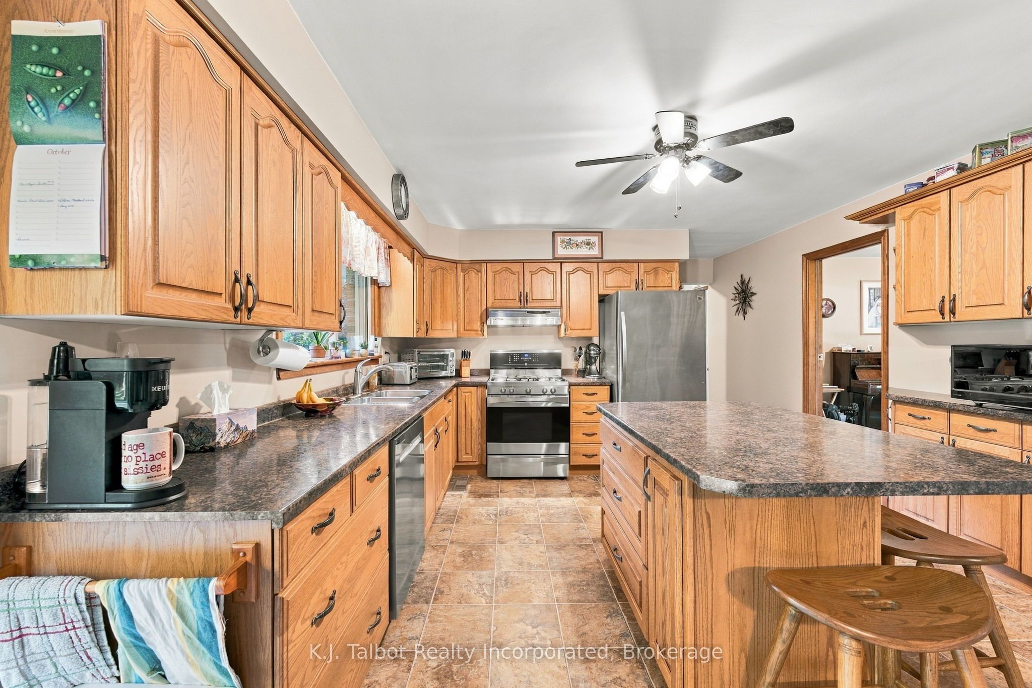 33696 Black's Point Road Property Photo 15