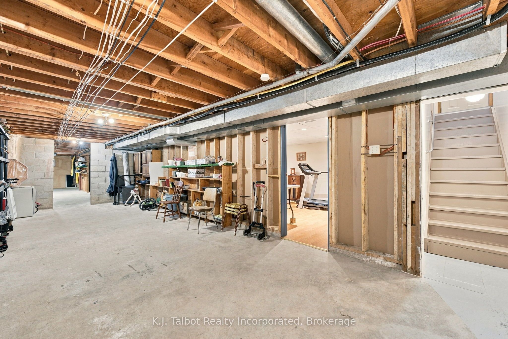 33696 Black's Point Road Property Photo 29