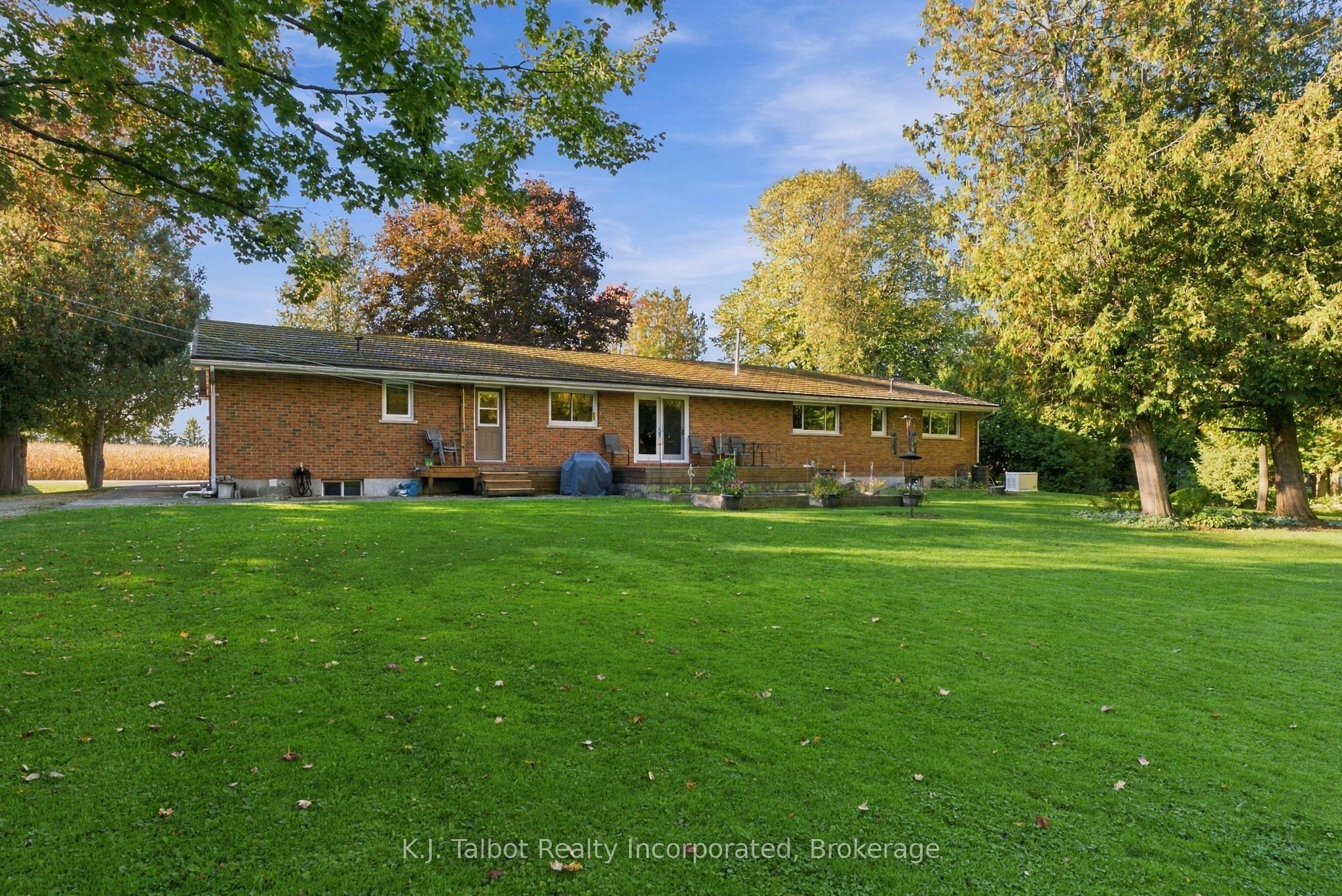 33696 Black's Point Road Property Photo 33