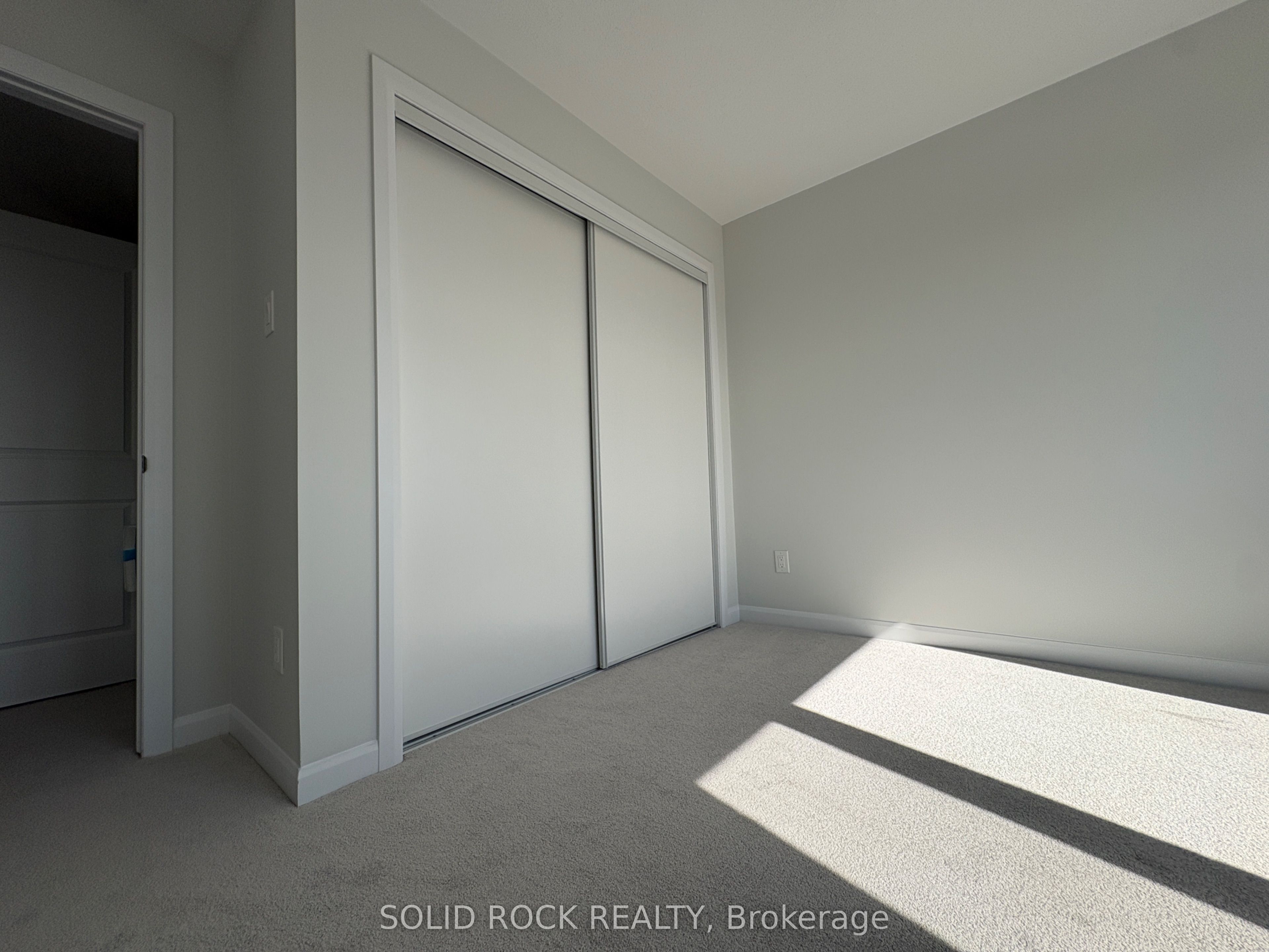 1001 Glenroy Gilbert Drive 18 Property Photo 27