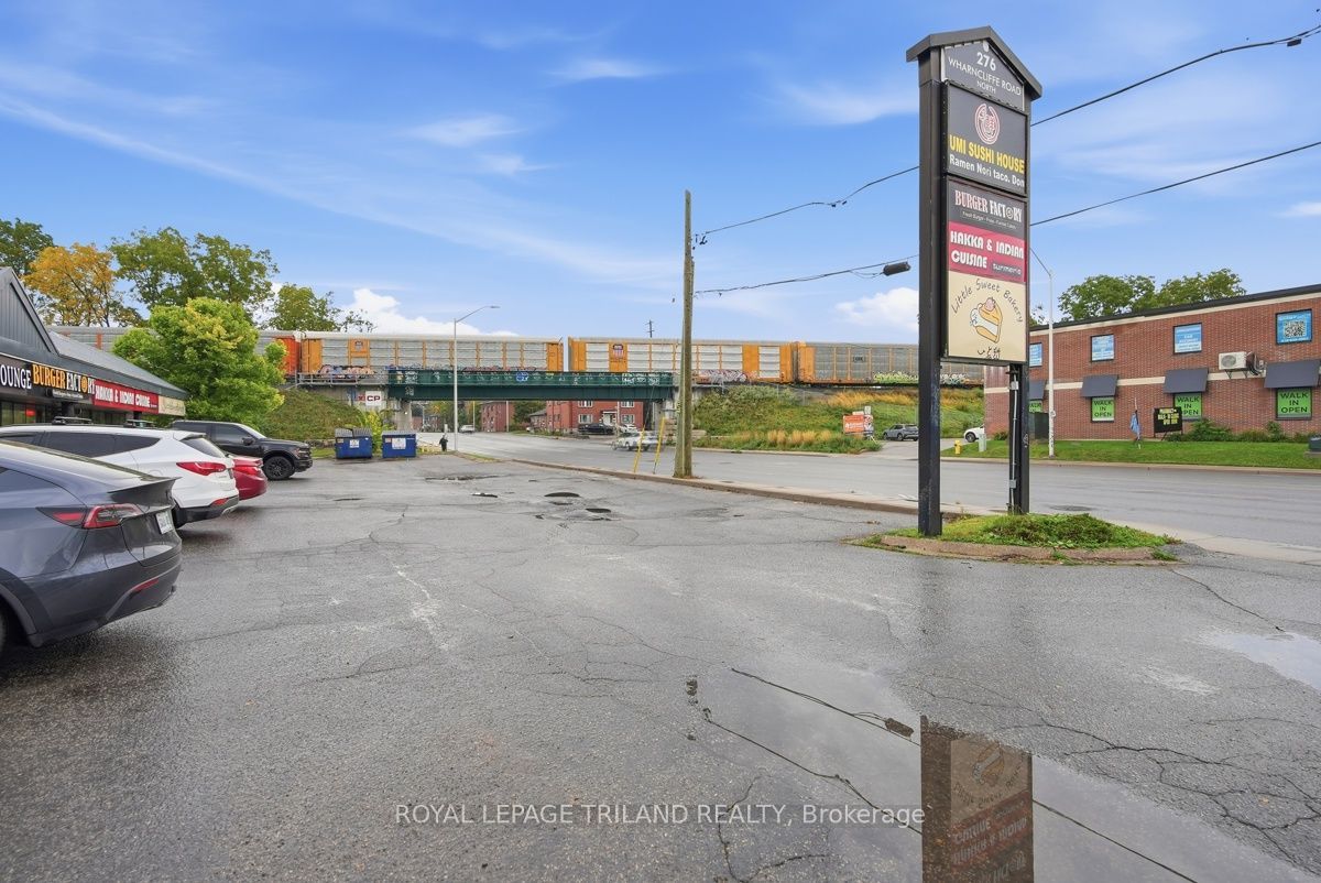 276 Wharncliffe Road N Property Photo 7