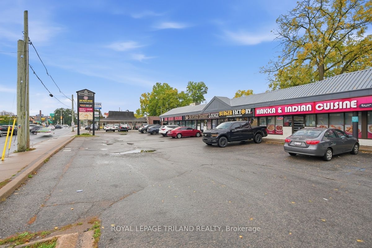 276 Wharncliffe Road N Property Photo 8
