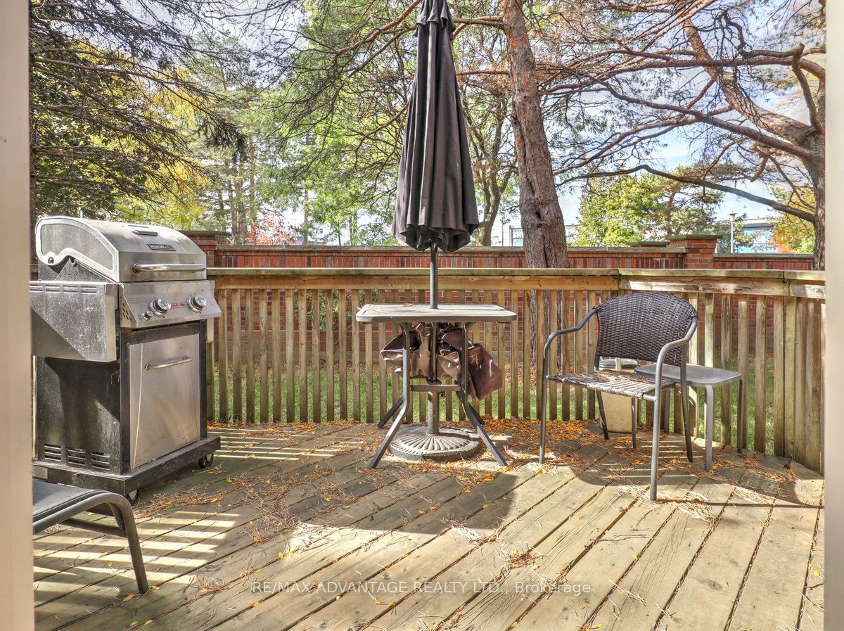 70 Sunnyside Drive 34 Property Photo 37