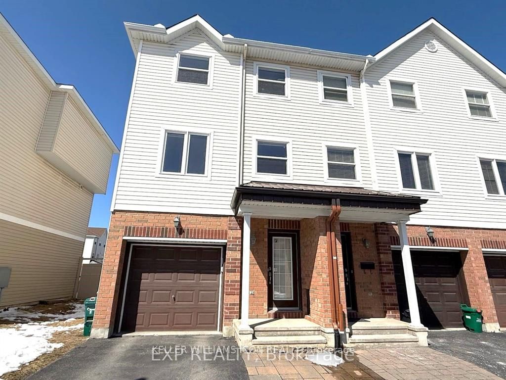 374 Moffat Pond Court Property Photo 1