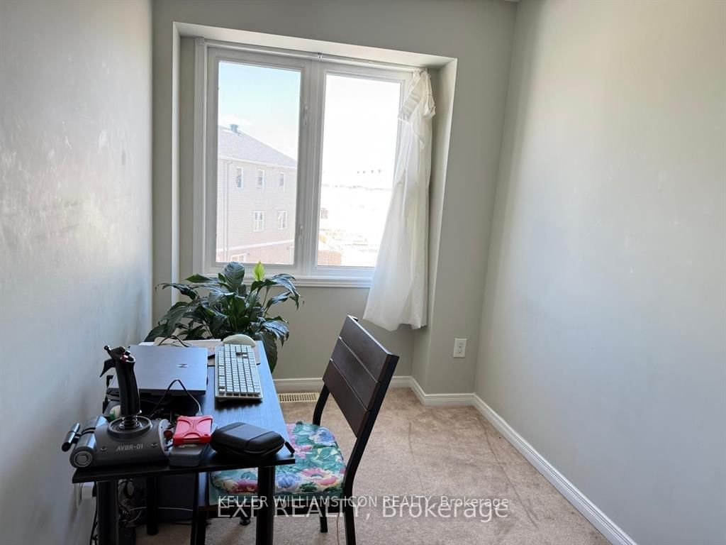 374 Moffat Pond Court Property Photo 11