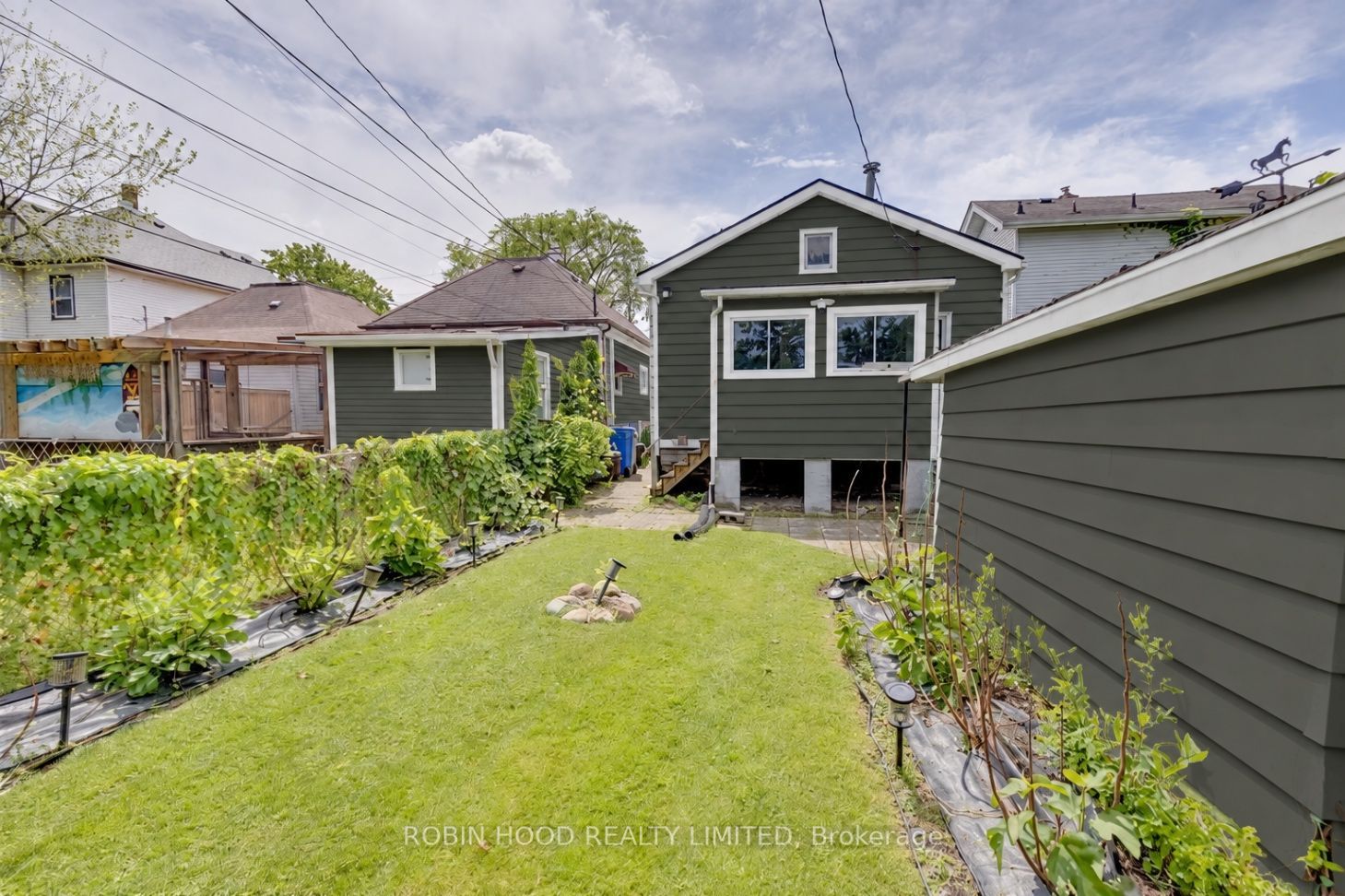 1108 Assumption Street Property Photo 6