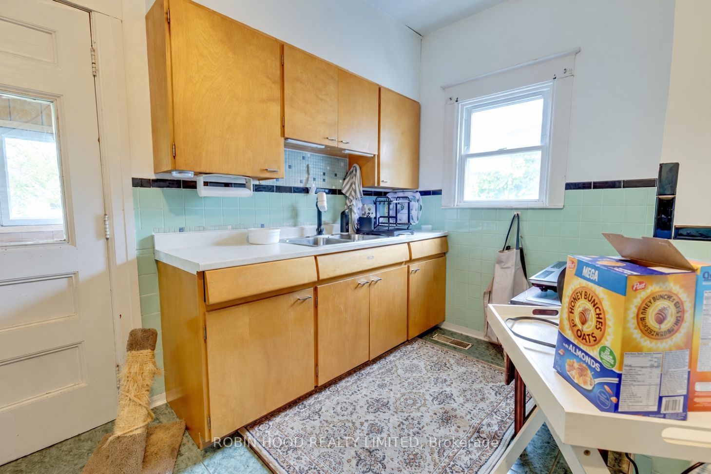 1108 Assumption Street Property Photo 25