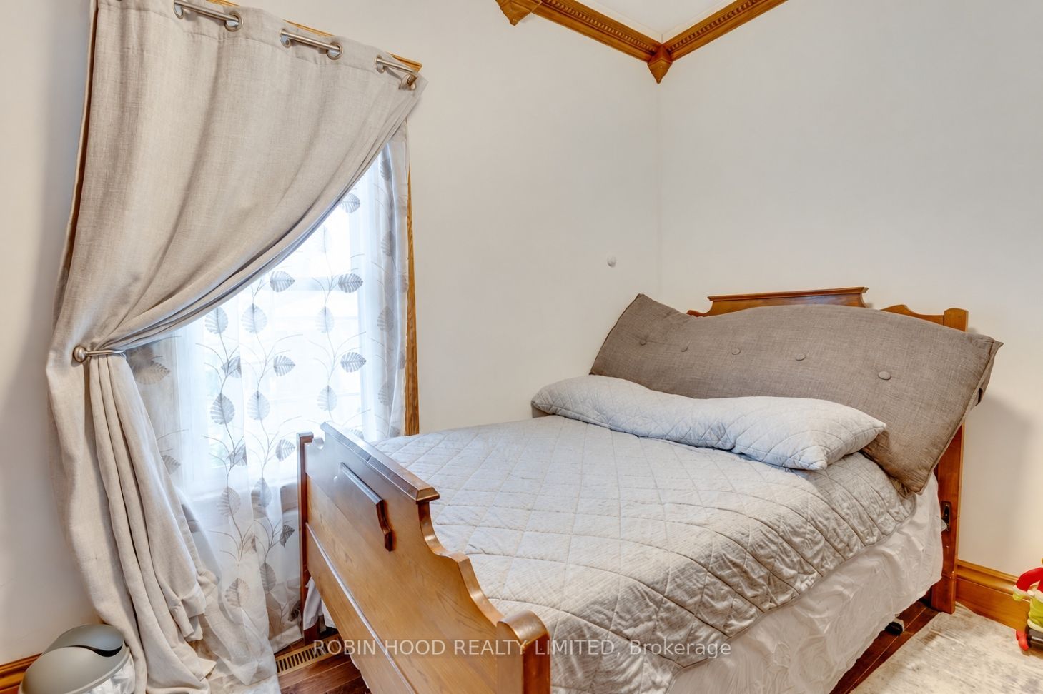 1108 Assumption Street Property Photo 30