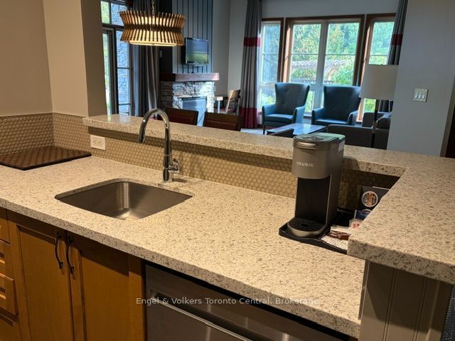 152 Jozo Weider Boulevard 132 Property Photo 6