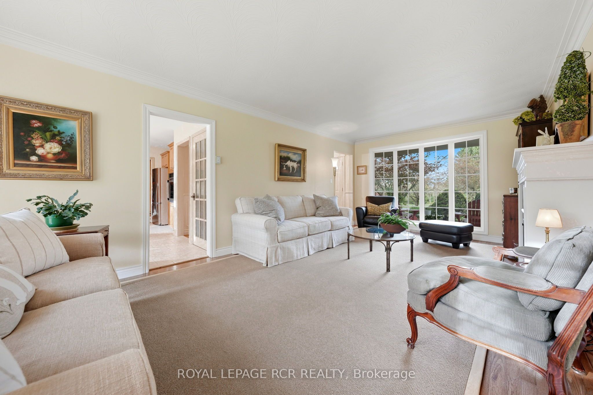 333070 7th Line Property Photo 14