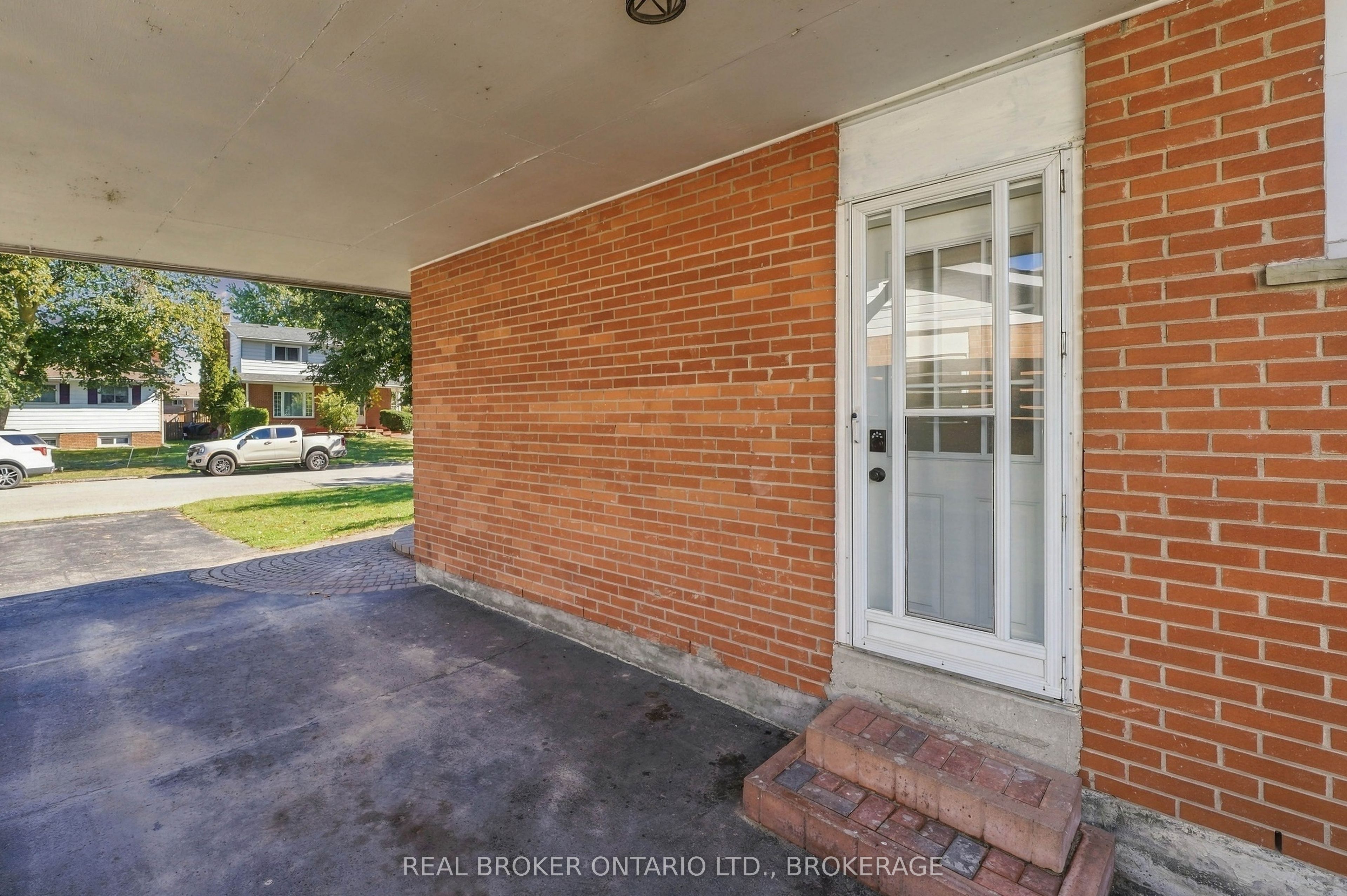 65 Barbara Street Property Photo 4