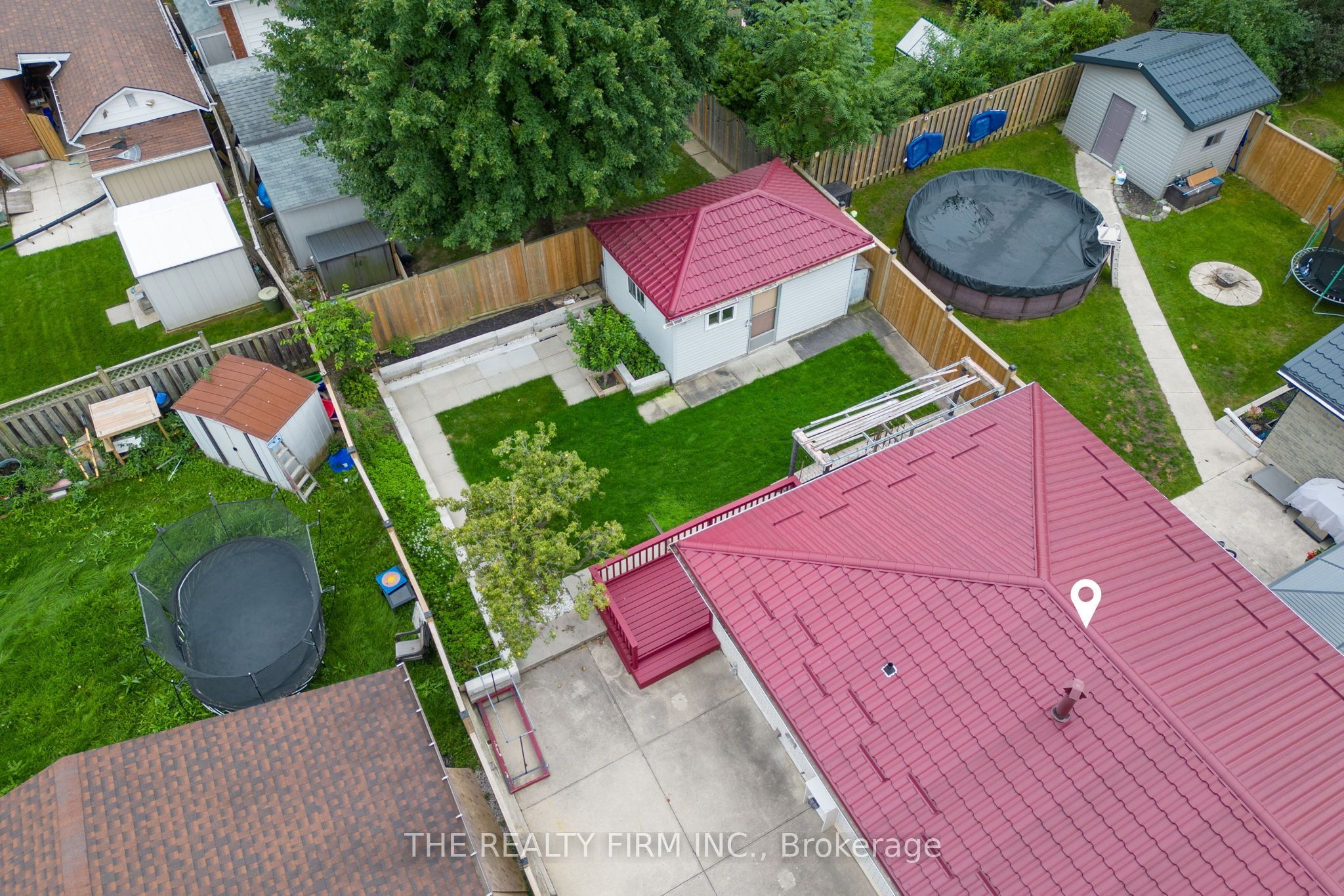 52 Barrett Crescent Property Photo 33