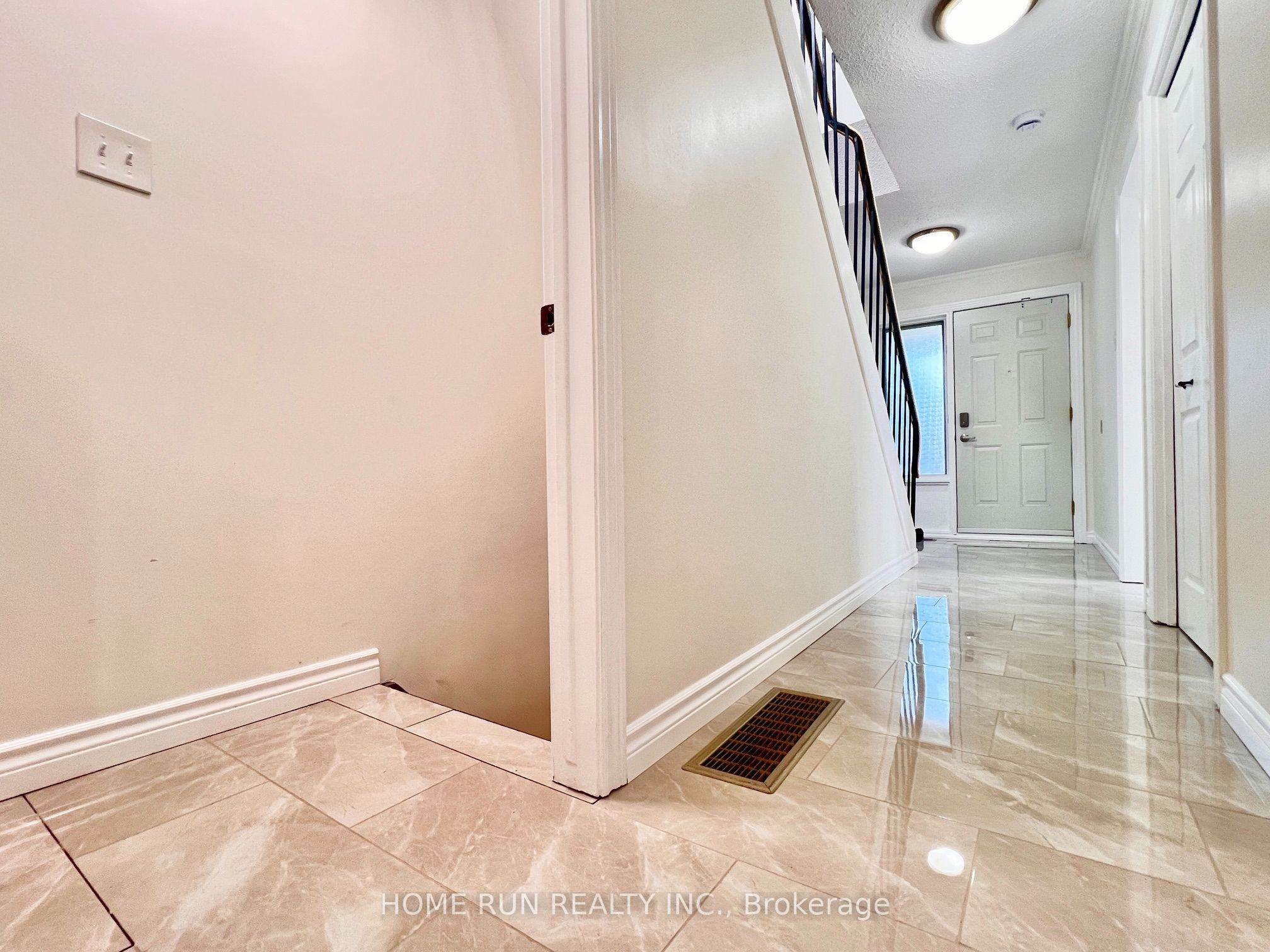 3240 Southgate Road W 54 Property Photo 4