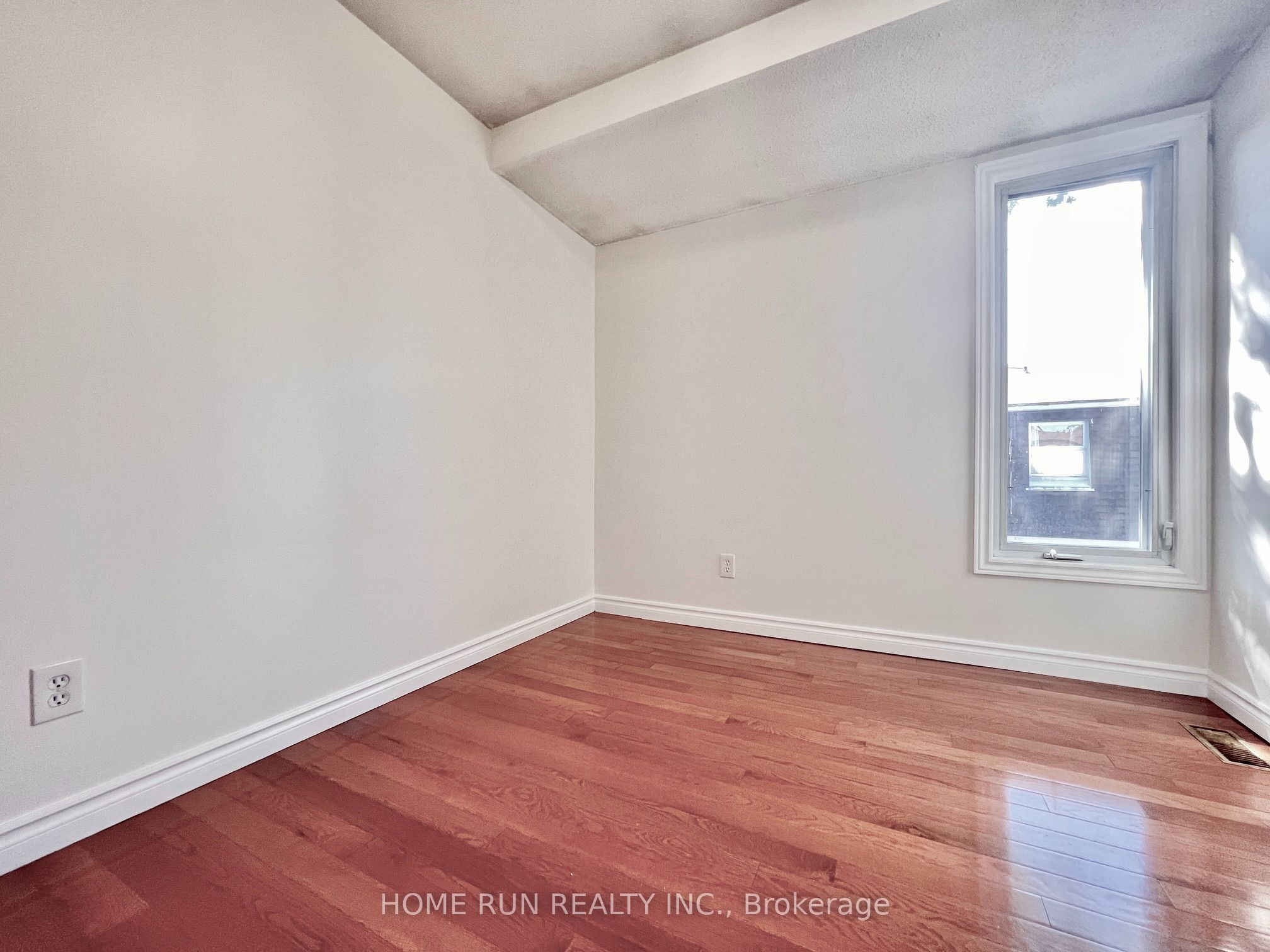 3240 Southgate Road W 54 Property Photo 17