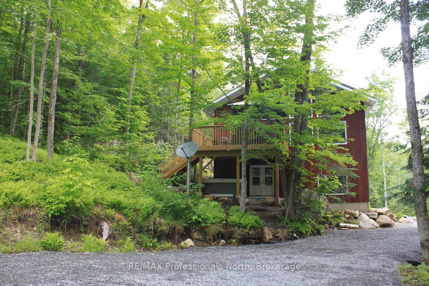 1320 Williamsport Road Property Photo 5