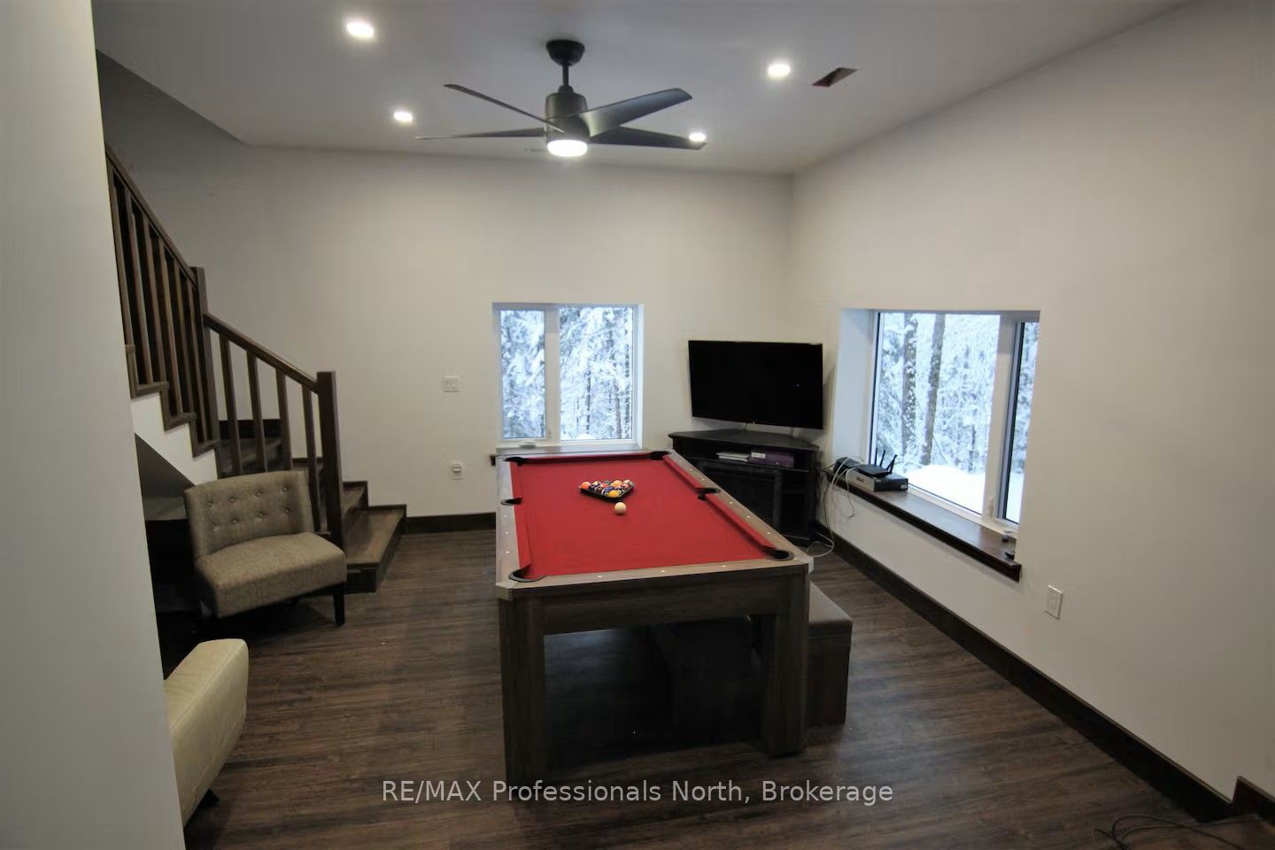 1320 Williamsport Road Property Photo 11