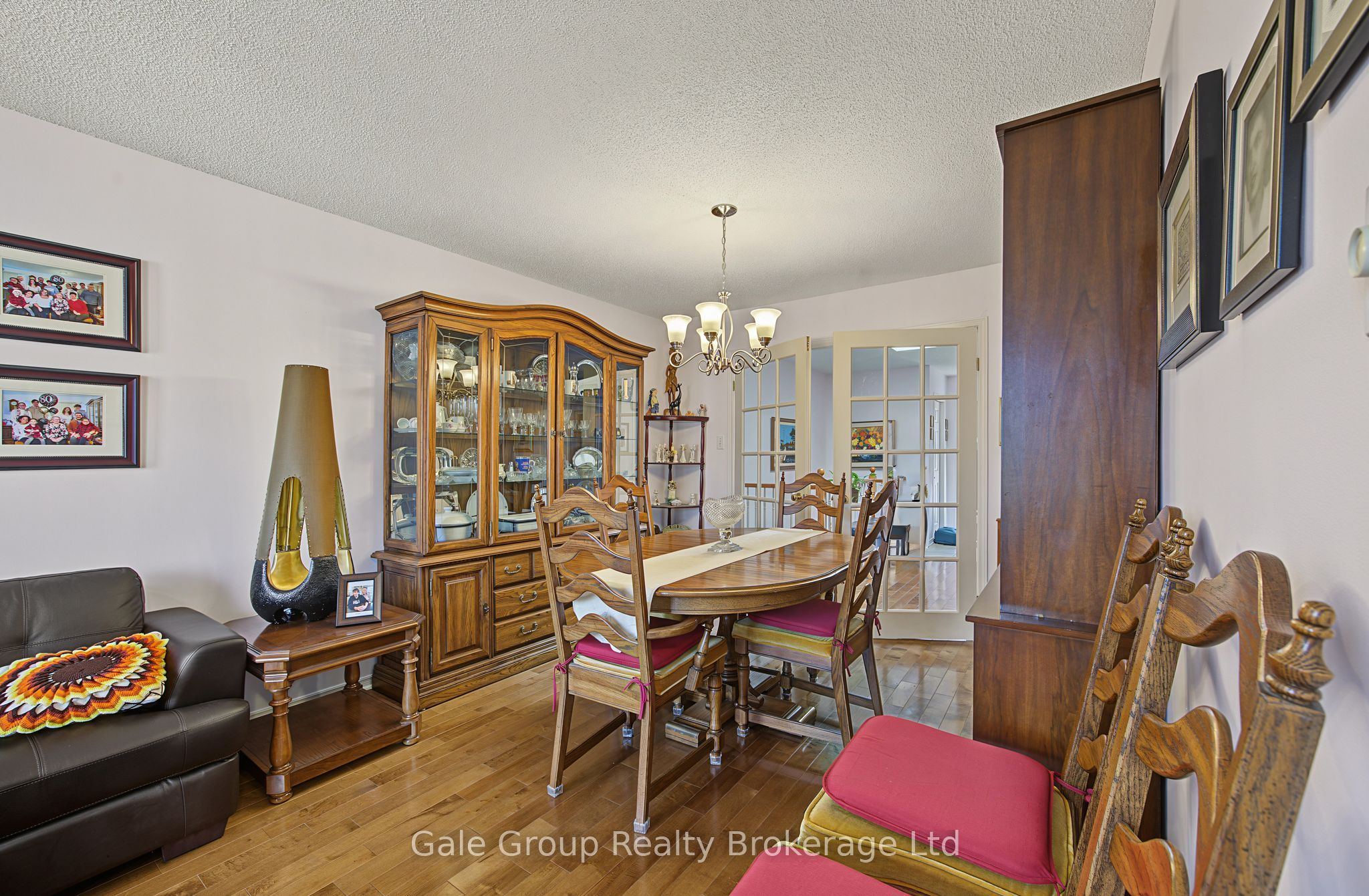 537 Nova Scotia Court S 15 Property Photo 6